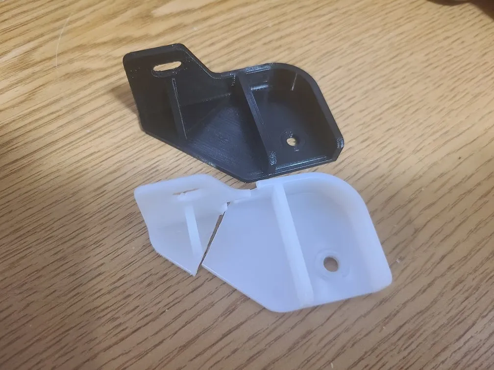 Giá đỡ lắp đặt cho máy làm đá Whirlpool