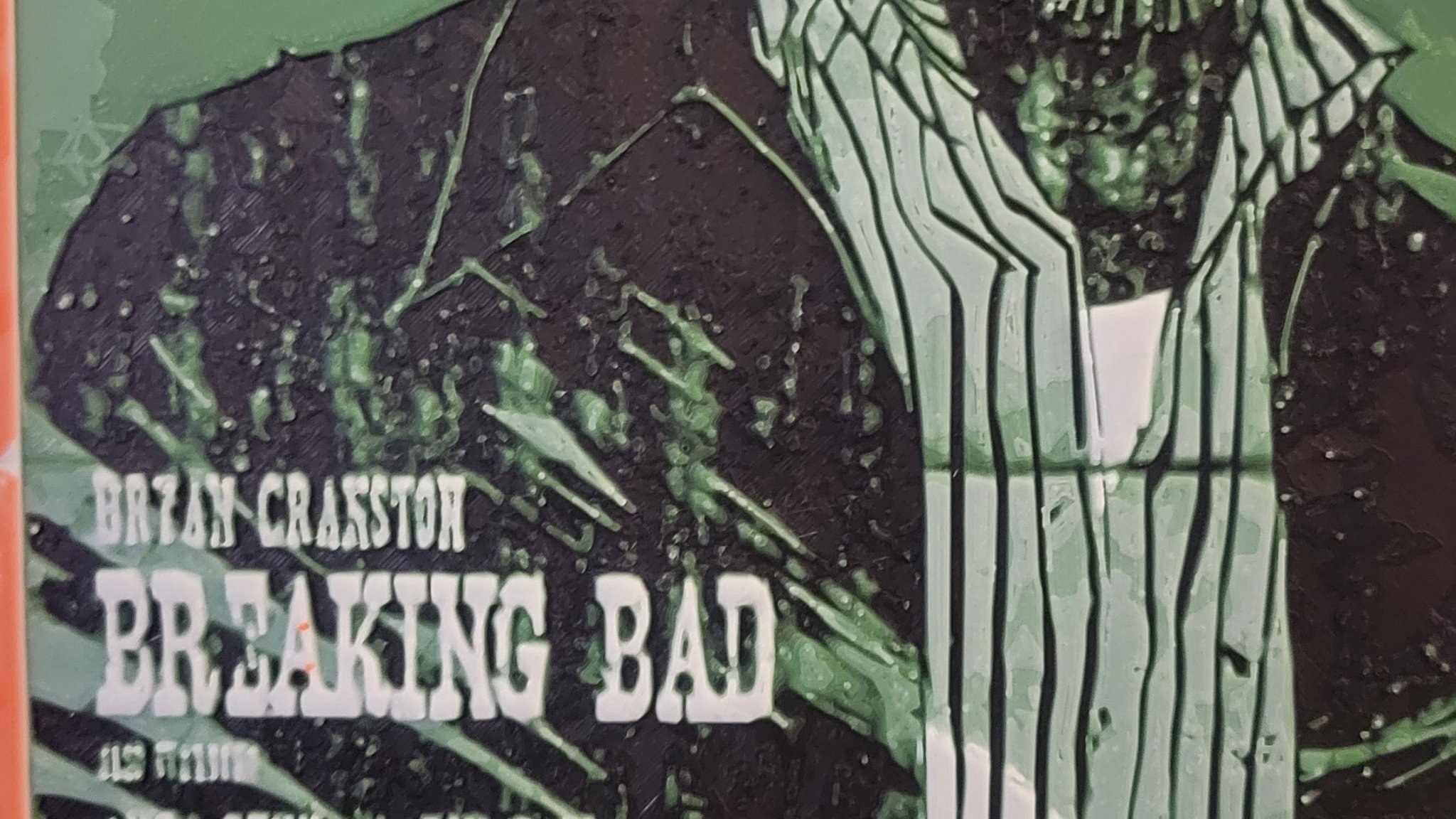 Áo poster Breaking Bad với màu sắc đa dạng từ HueForge