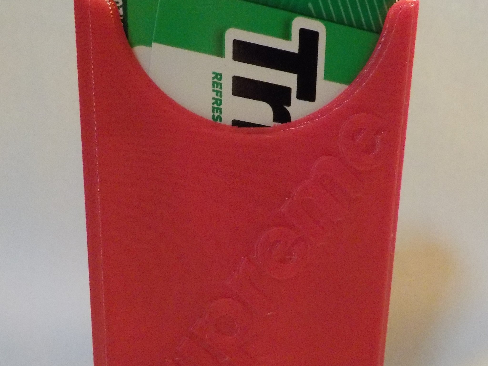 Hộp đựng kẹo cao su không viền Supreme