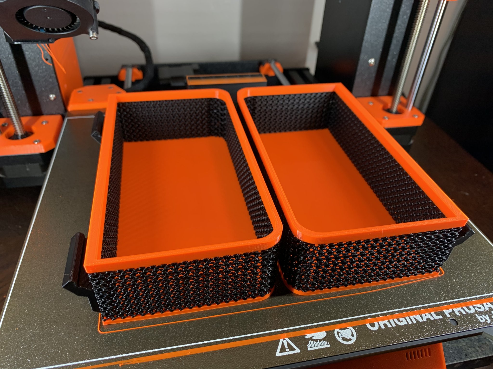 Hộp bên lưới cho Prusa MK3S và MMU2S