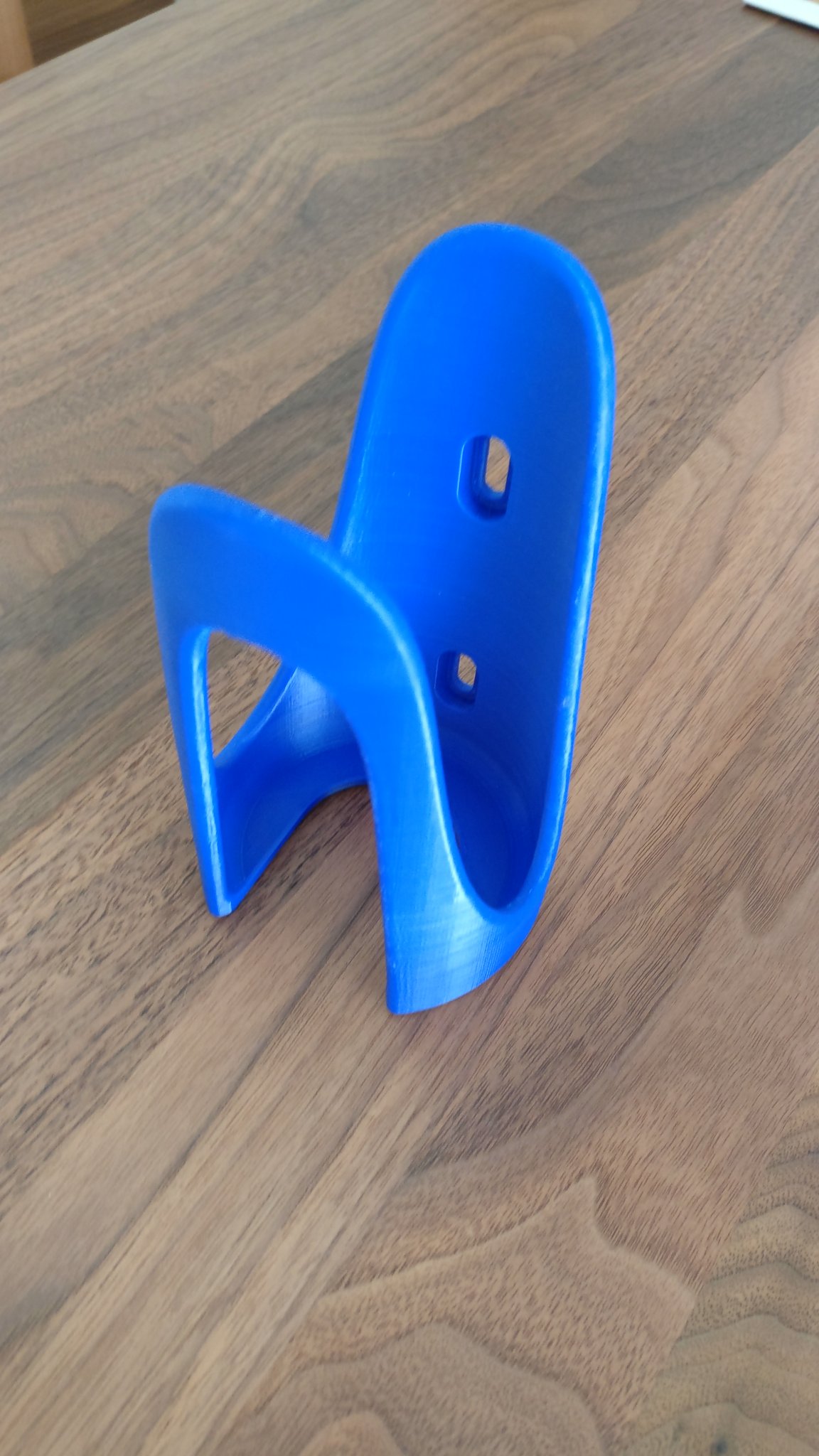 Giá đỡ chai nước cho xe đạp với đường kính 75mm