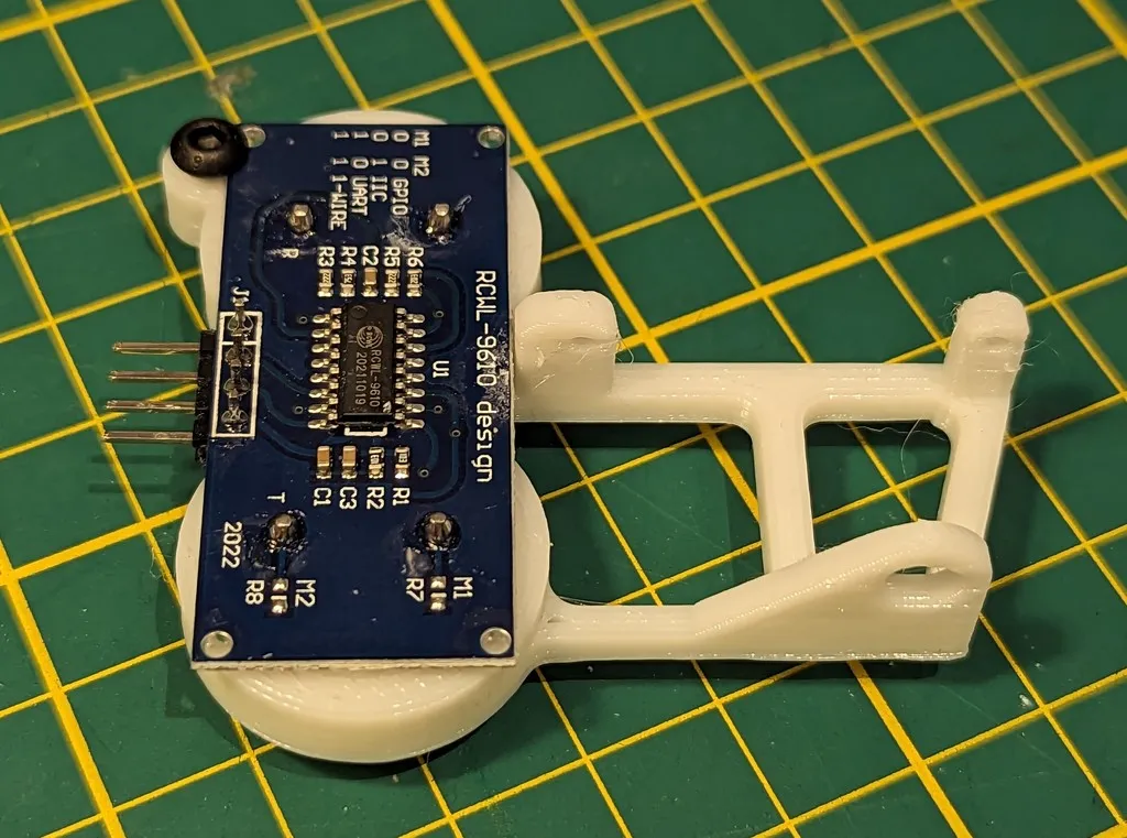 Bộ chuyển đổi siêu âm SR04 cho Blistik's Pan & Tilt