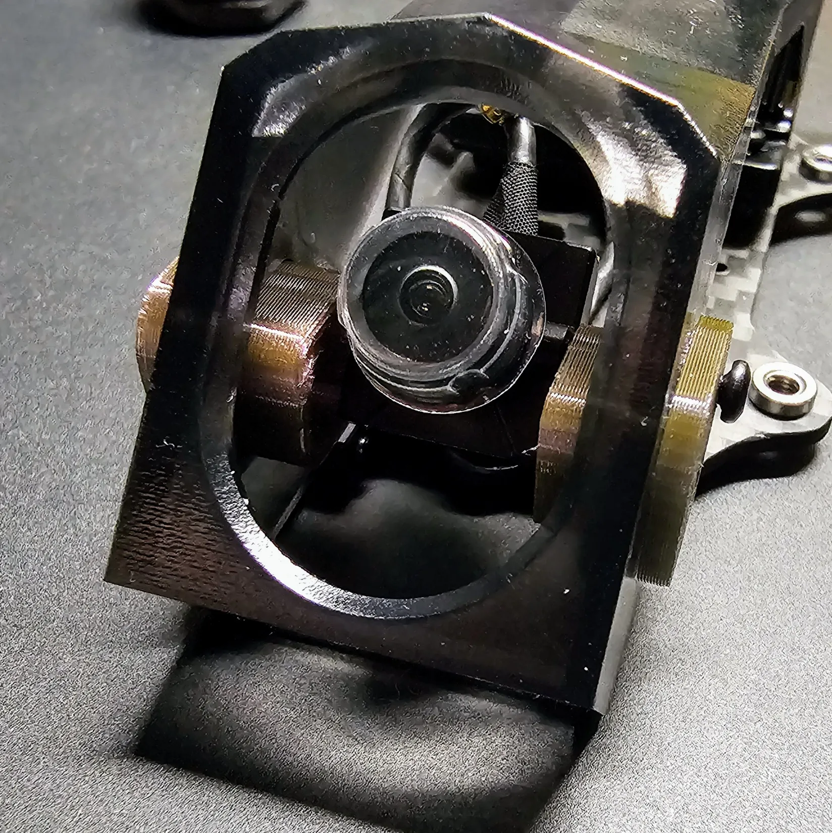 Giá đỡ camera 14mm cho mô hình Tiny Trainer HD của Five 33