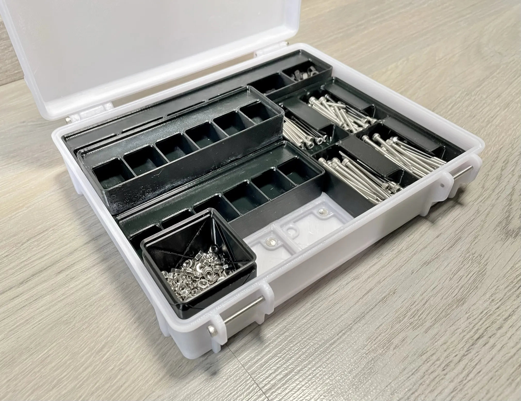 Hộp Gridfinity chắc chắn với lỗ cho nam châm 6x2mm