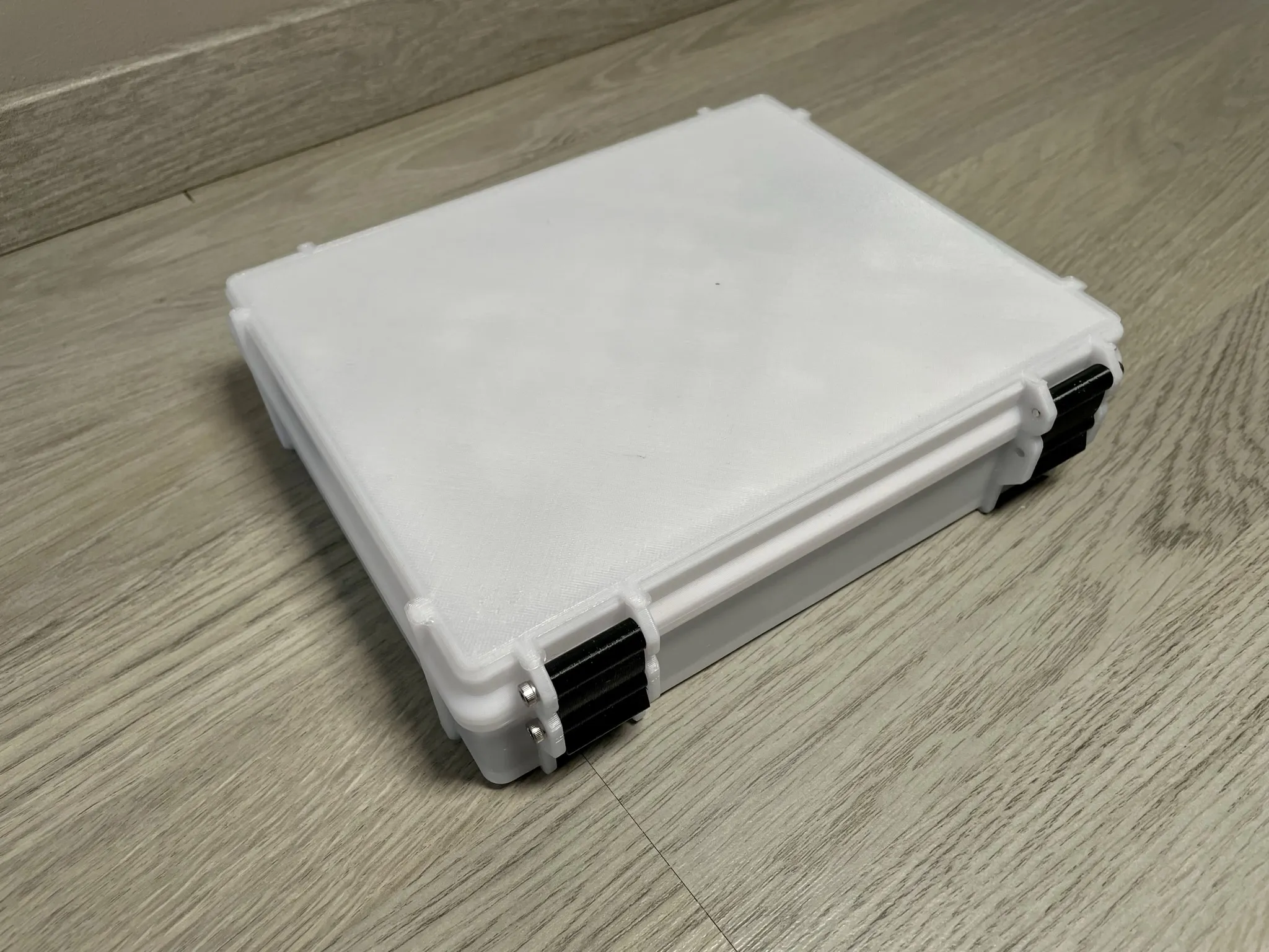 Hộp Gridfinity chắc chắn với lỗ cho nam châm 6x2mm