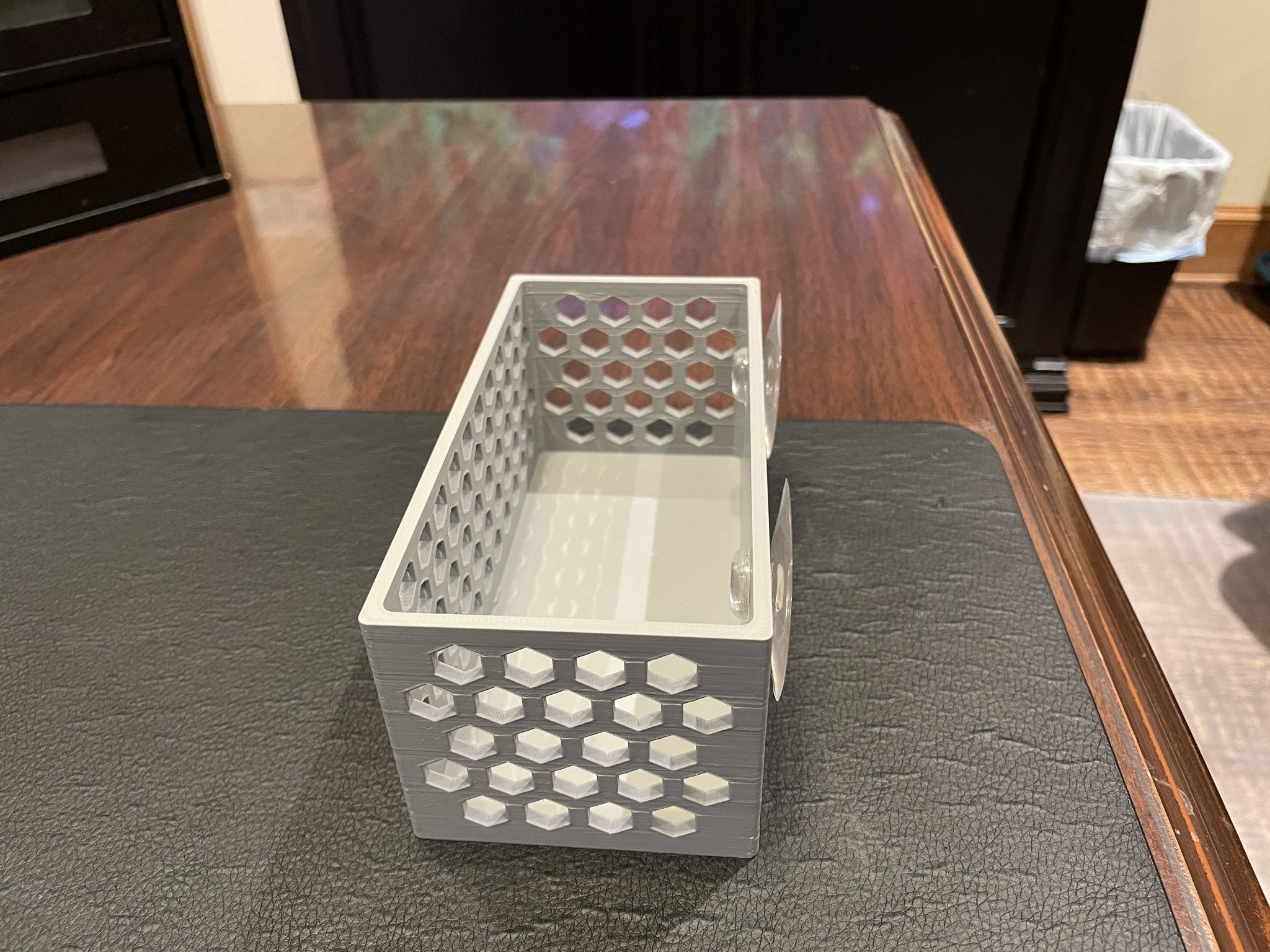 Giỏ treo tổ chức đồ dùng phòng tắm