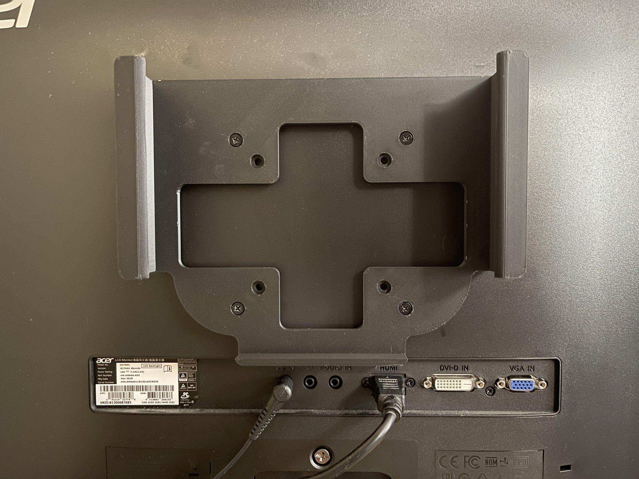 Giá đỡ Vesa cho Mac mini M1 (2023) gắn phía sau màn hình