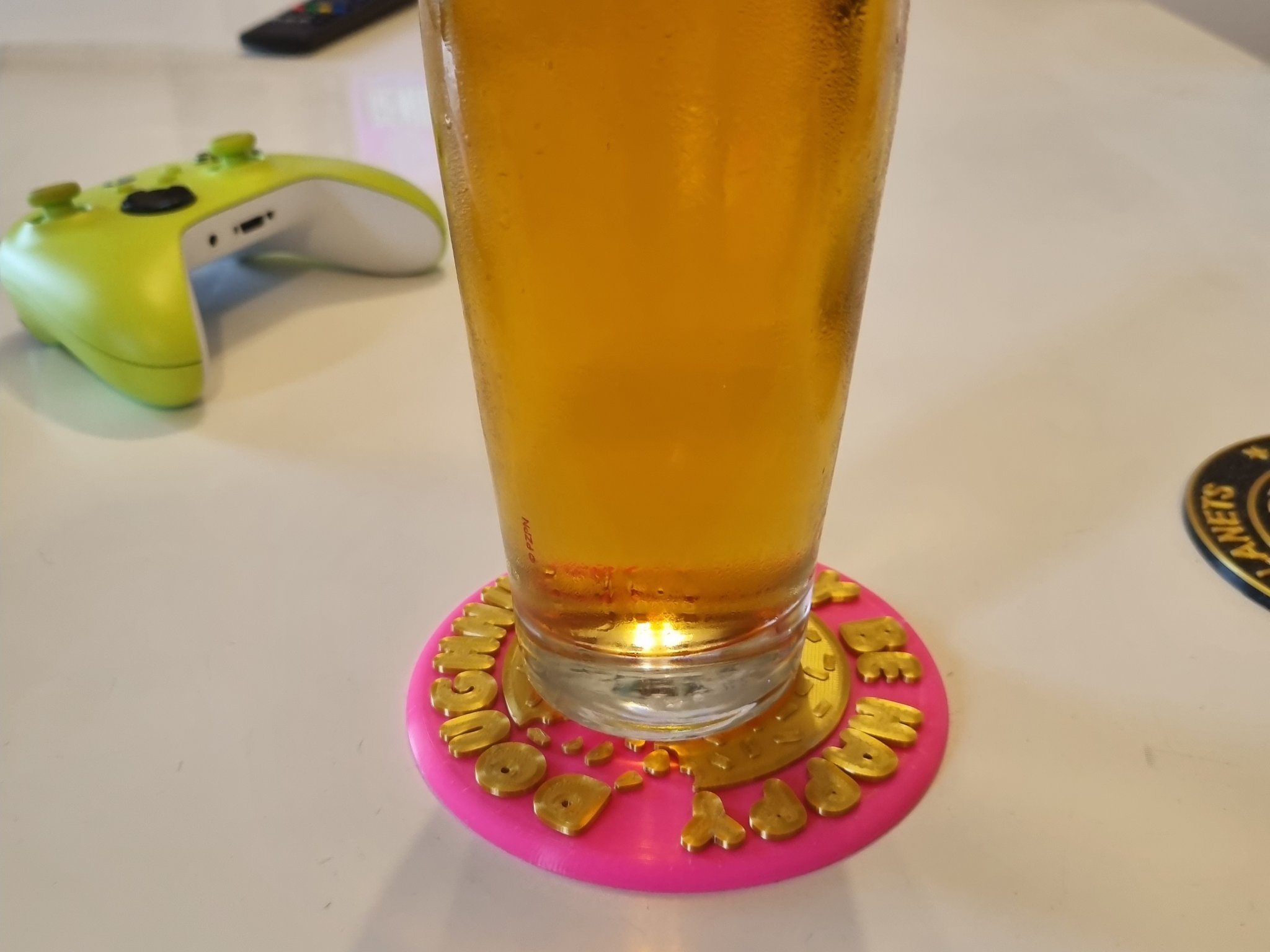 Đế ly hai màu cho người yêu bánh donut