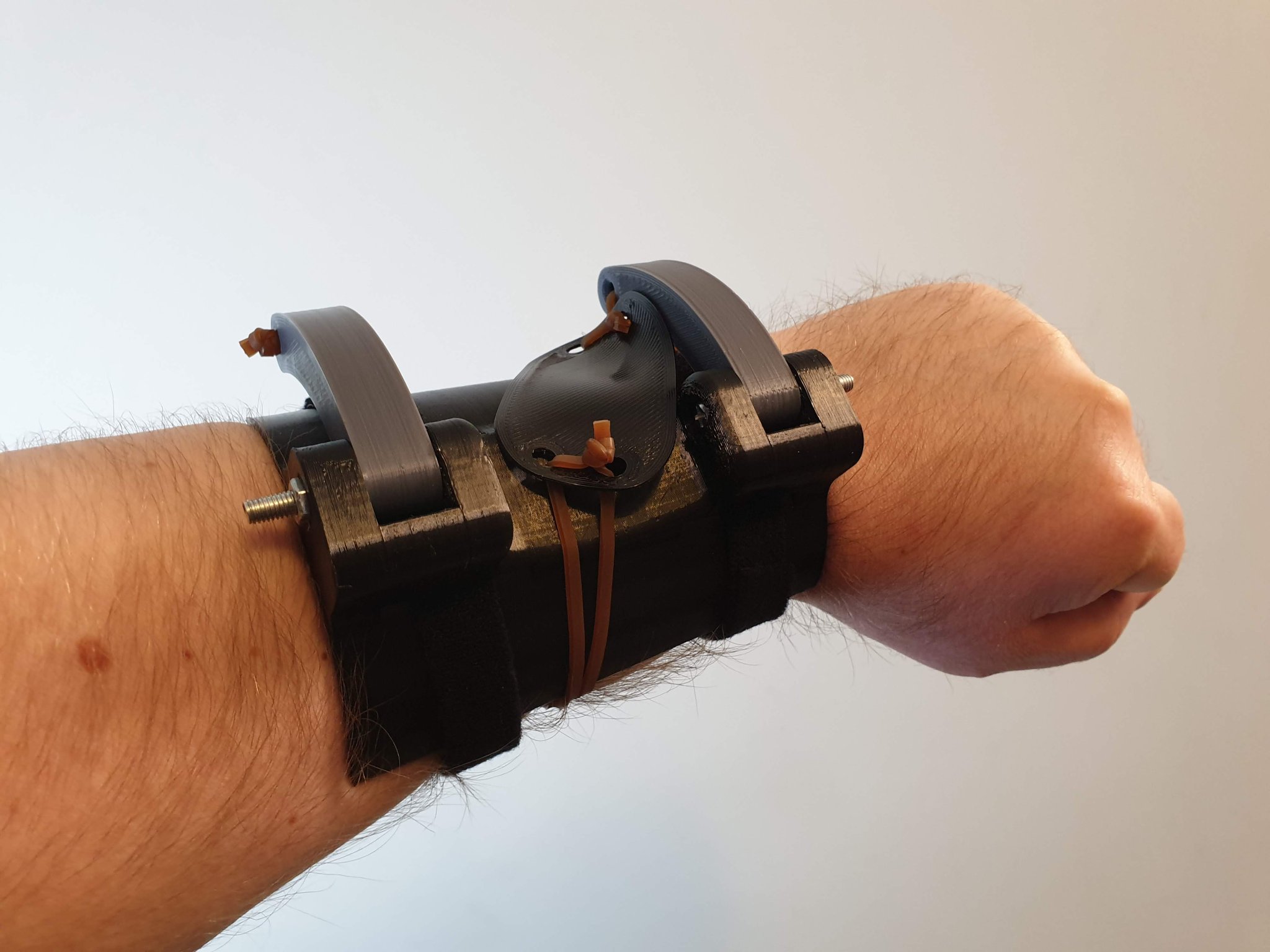 Nỏ tay gập lại kiểu dáng độc đáo cho người chơi Dungeons & ...