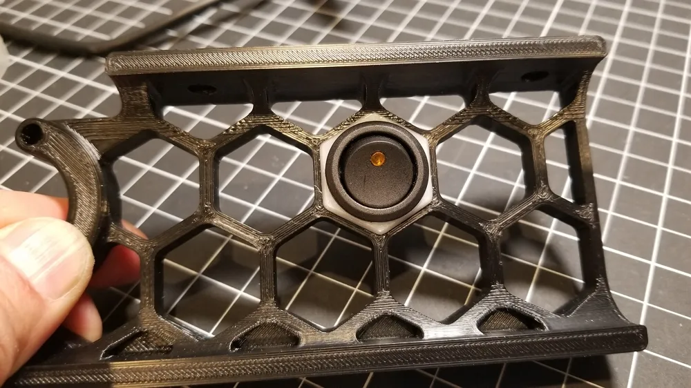 Công tắc gạt cho váy Voron 2.4 với thiết kế vừa vặn