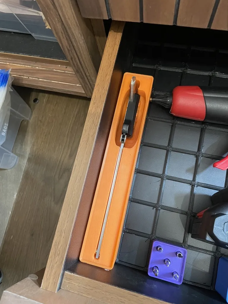 Giá đỡ thước cặp Gridfinity - Thiết kế tiết kiệm không gian...