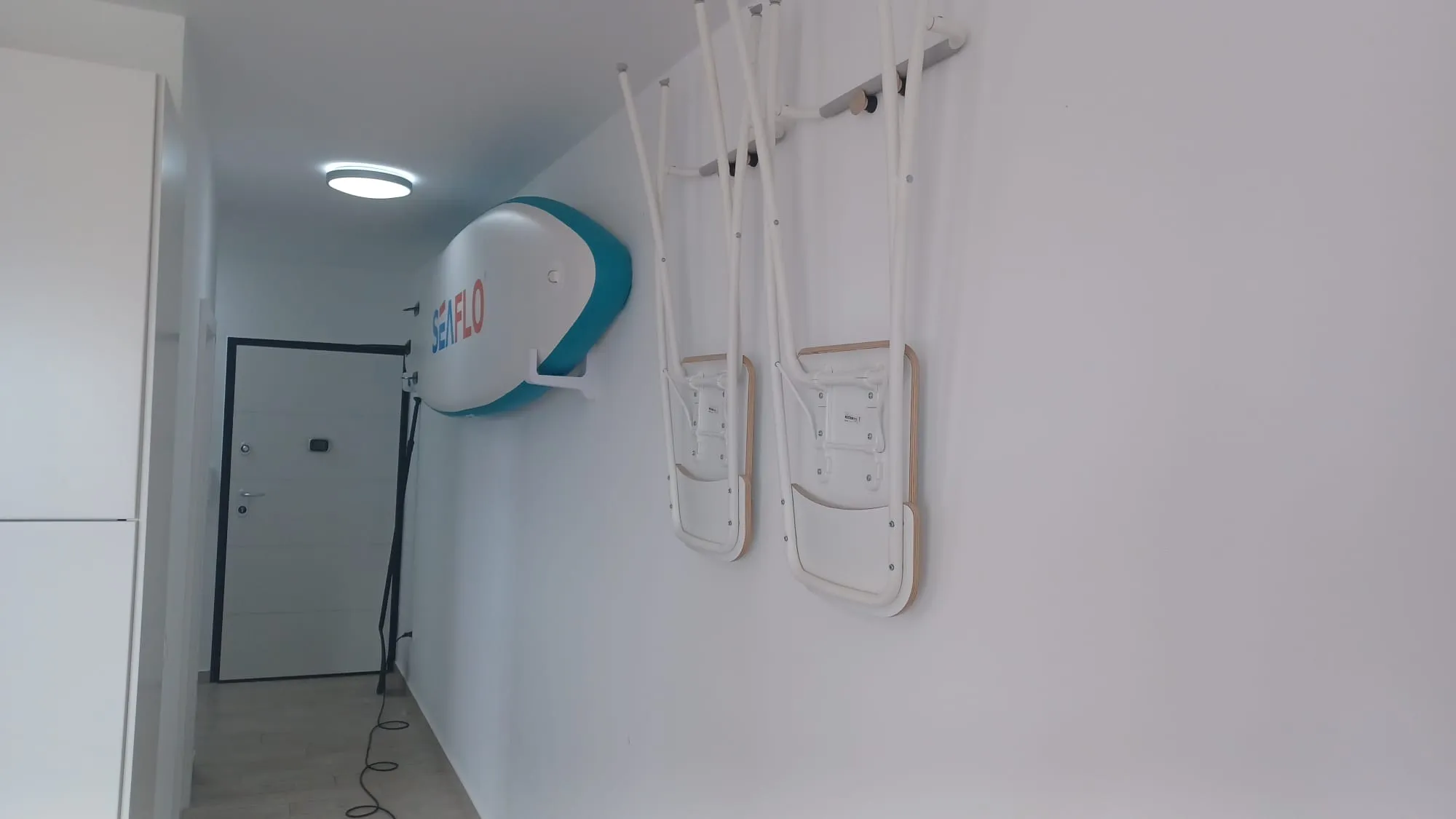 Giá đỡ ván chèo treo tường