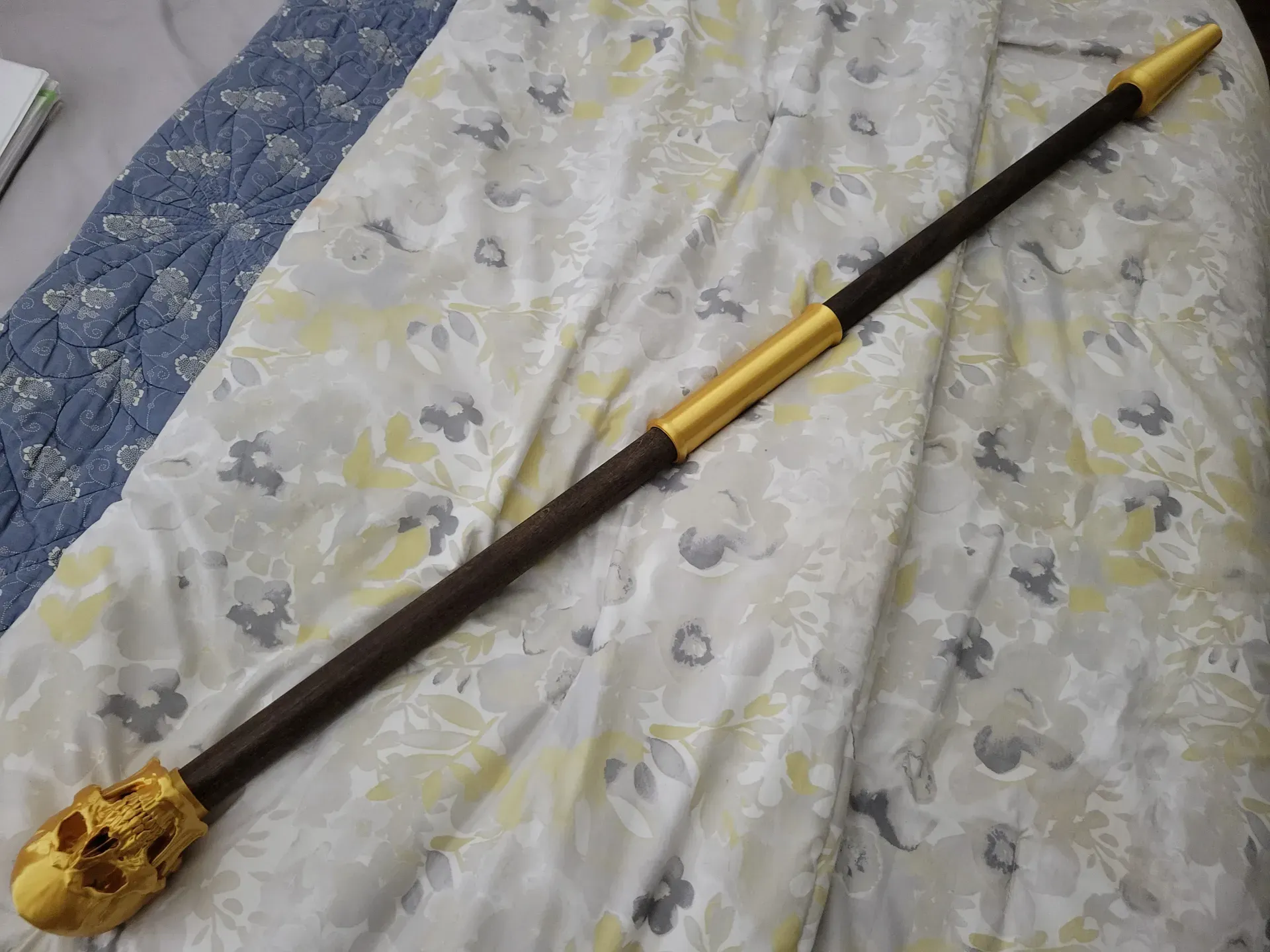 Gậy phép thuật cosplay Baron Samedi với đầu lâu thích hợp