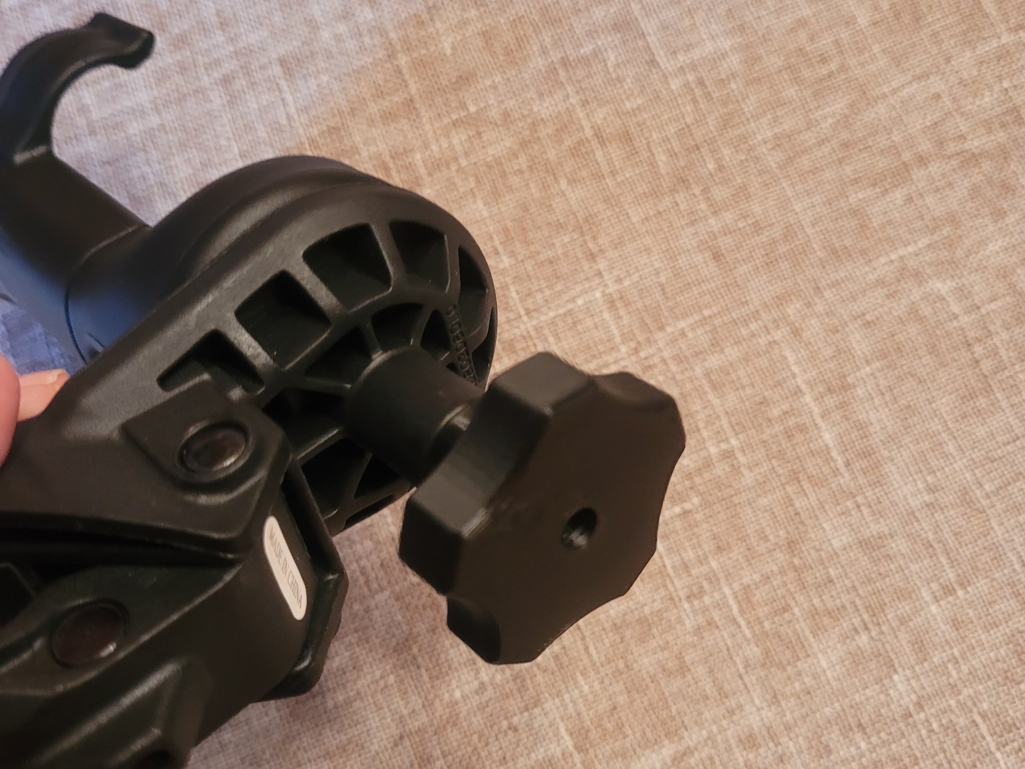 Núm thay thế 1/4" không ren cho giá đỡ quạt