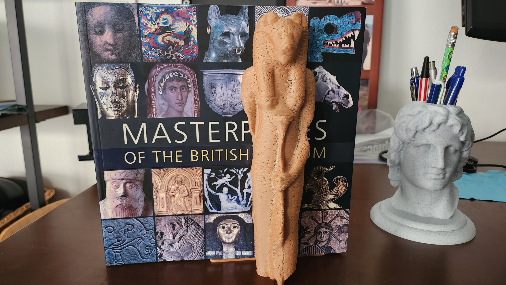 Giá đỡ sách Sekhmet từ Bảo tàng Anh