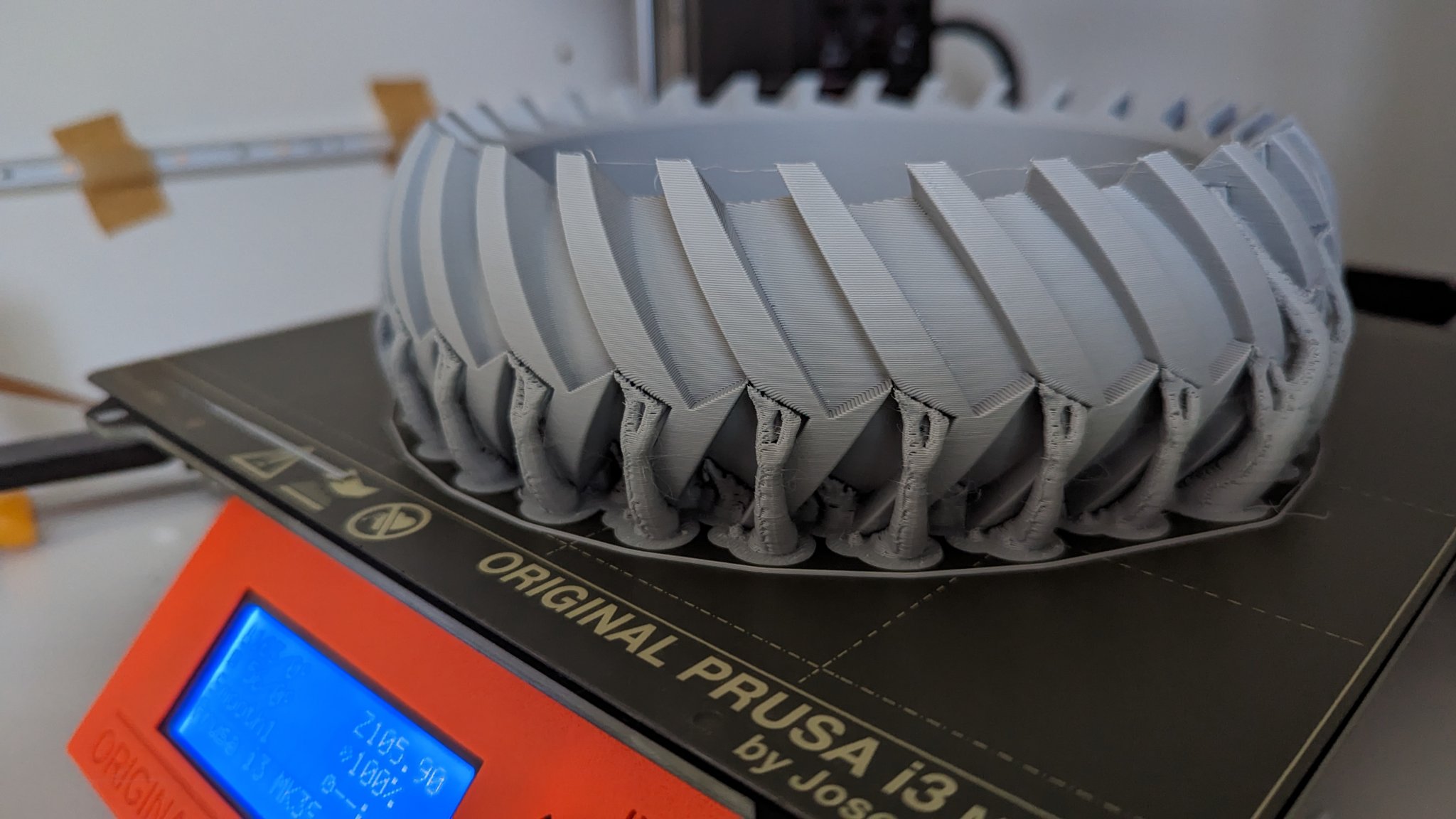 Thay thế bánh xe cho máy cắt cỏ Toro