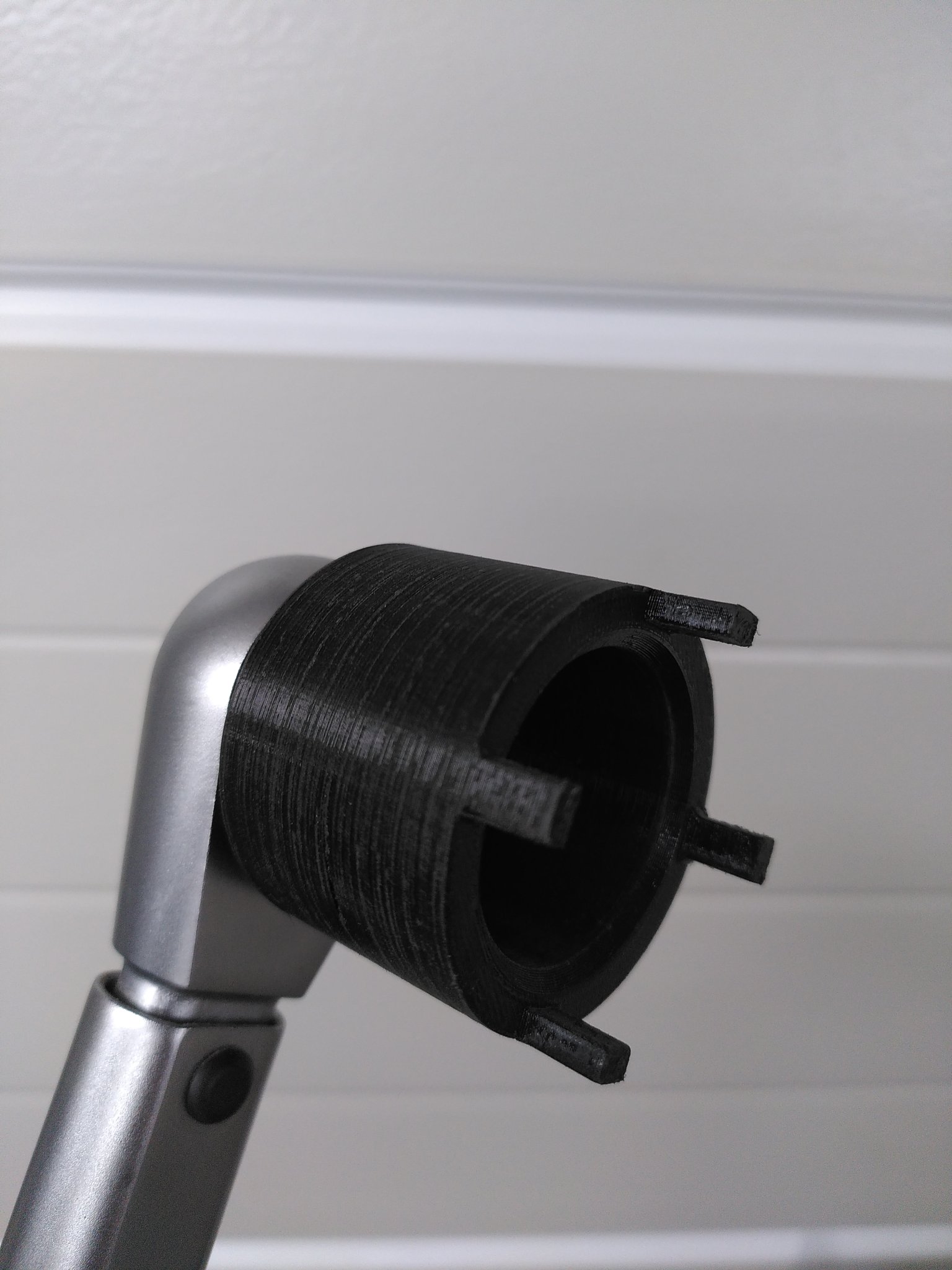 Nut chặn bi đầu lái M32 cho Guzzi Stelvio V8