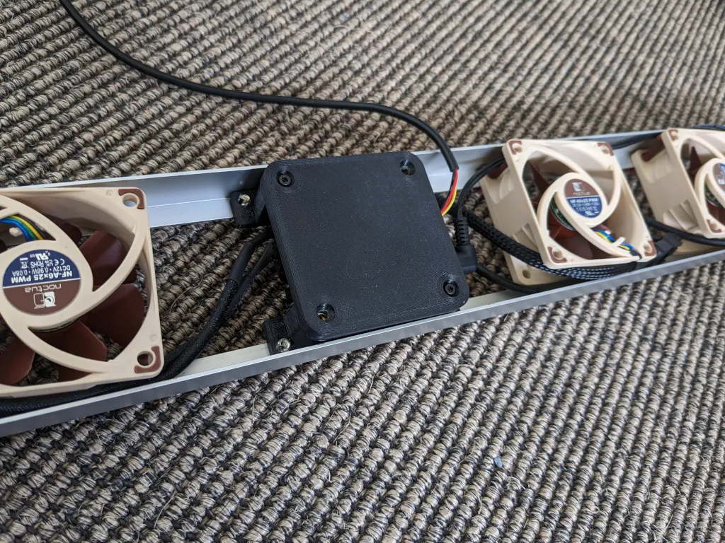 Bộ điều khiển quạt sưởi Wemos D1 Mini cho tản nhiệt