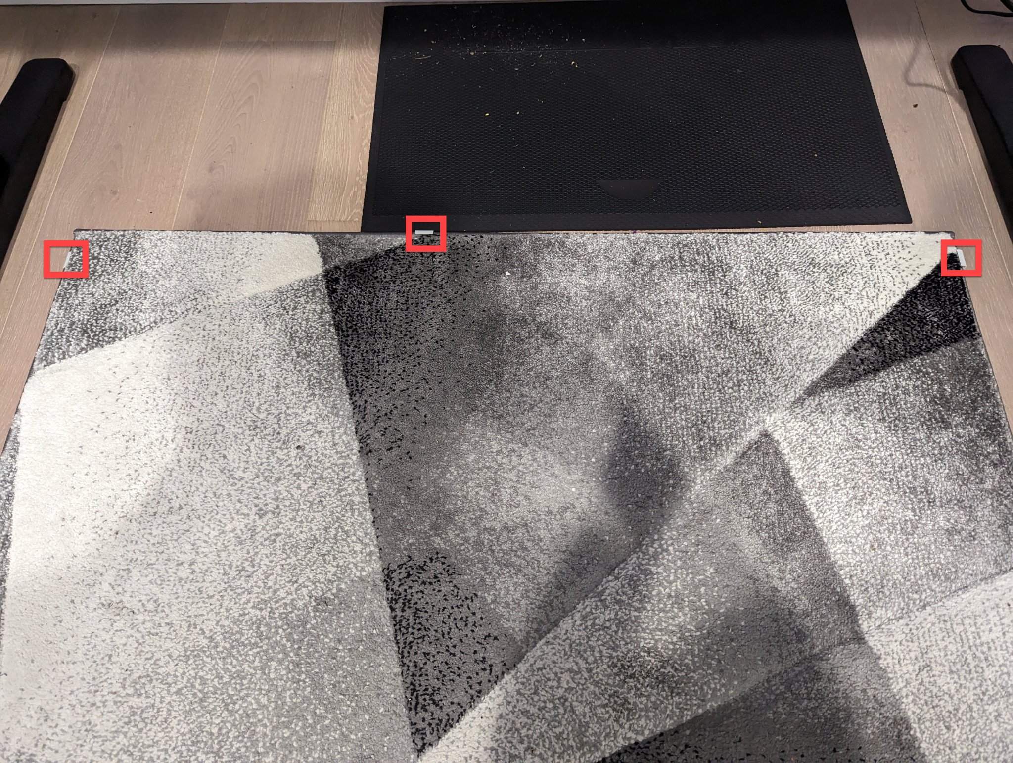 Cái chặn thảm văn phòng giữ thảm không bị trượt