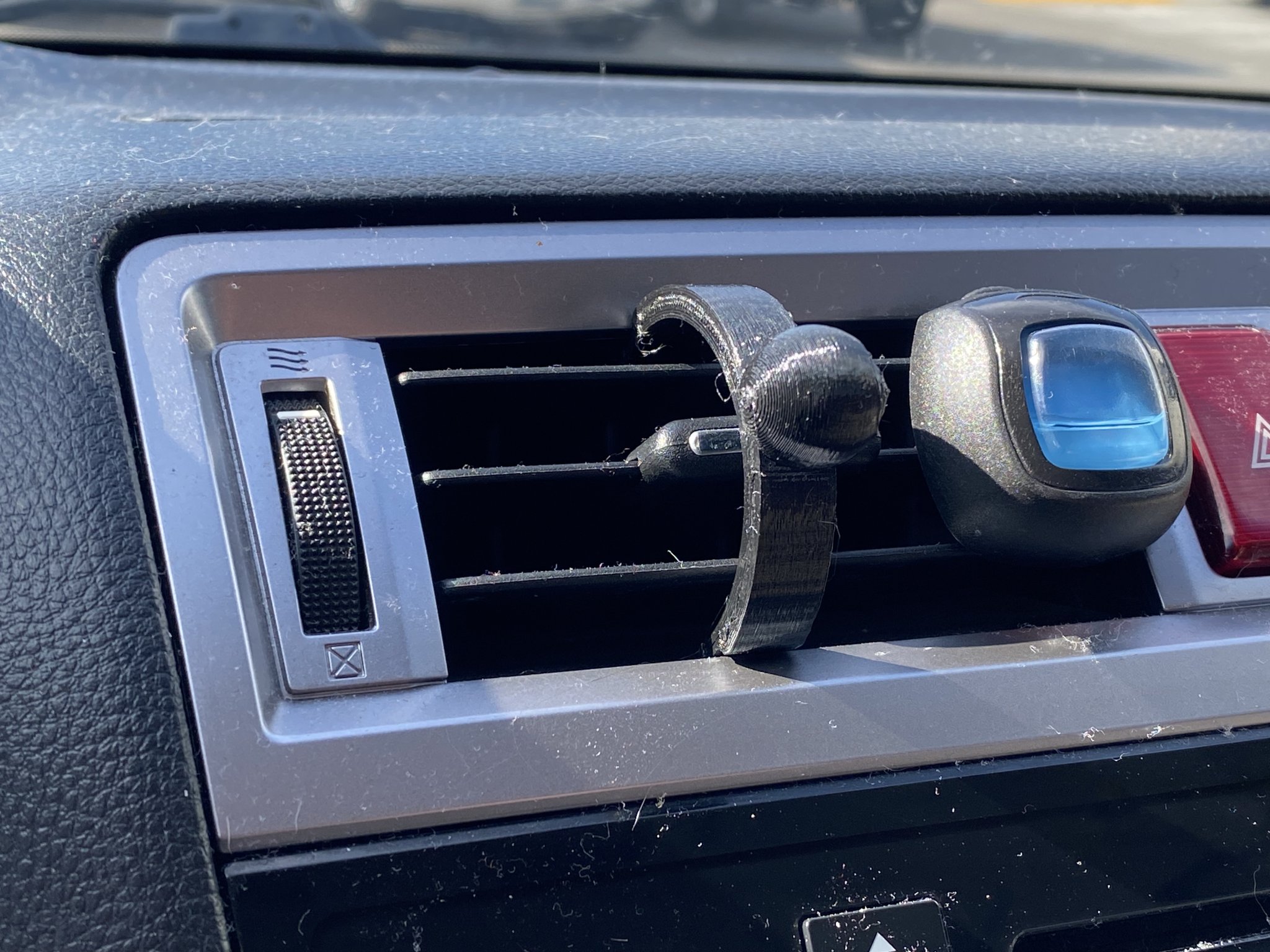 Giá đỡ GPS cho xe Subaru Outback 2015