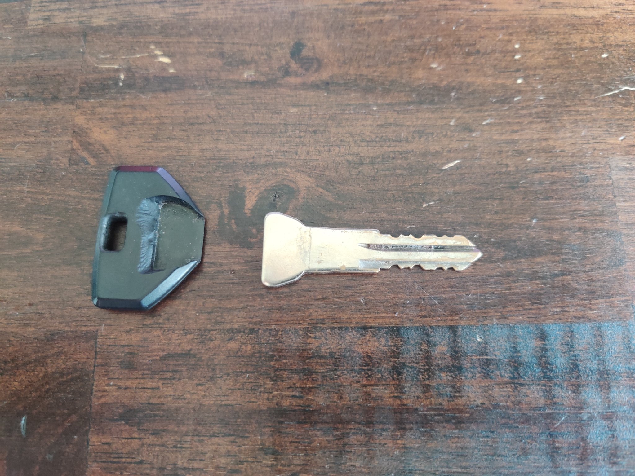 Giá đỡ chìa khóa SnugTop cho ST32