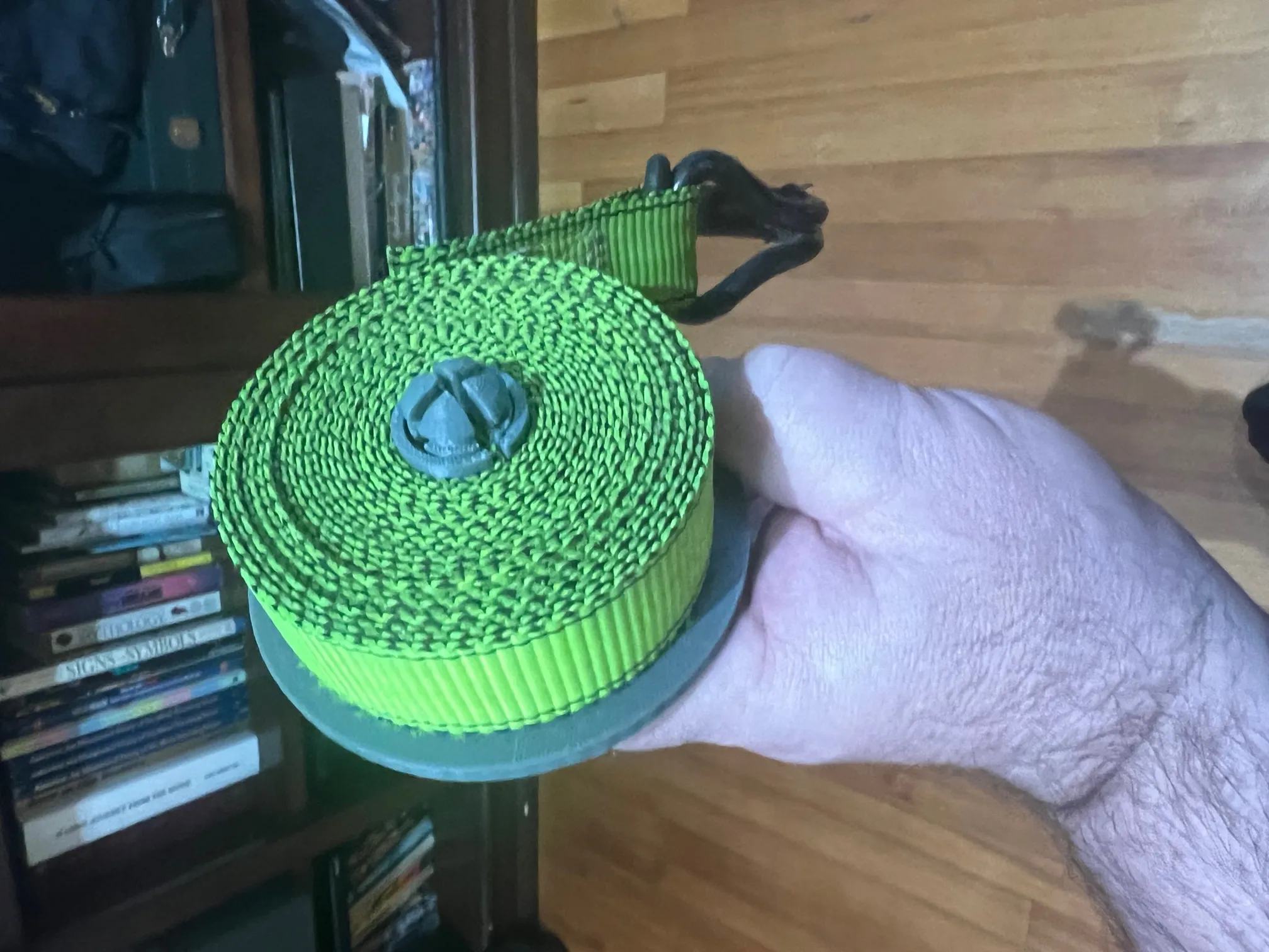 Giá đỡ dây buộc Strapper Keeper cho dây đai và ratchet