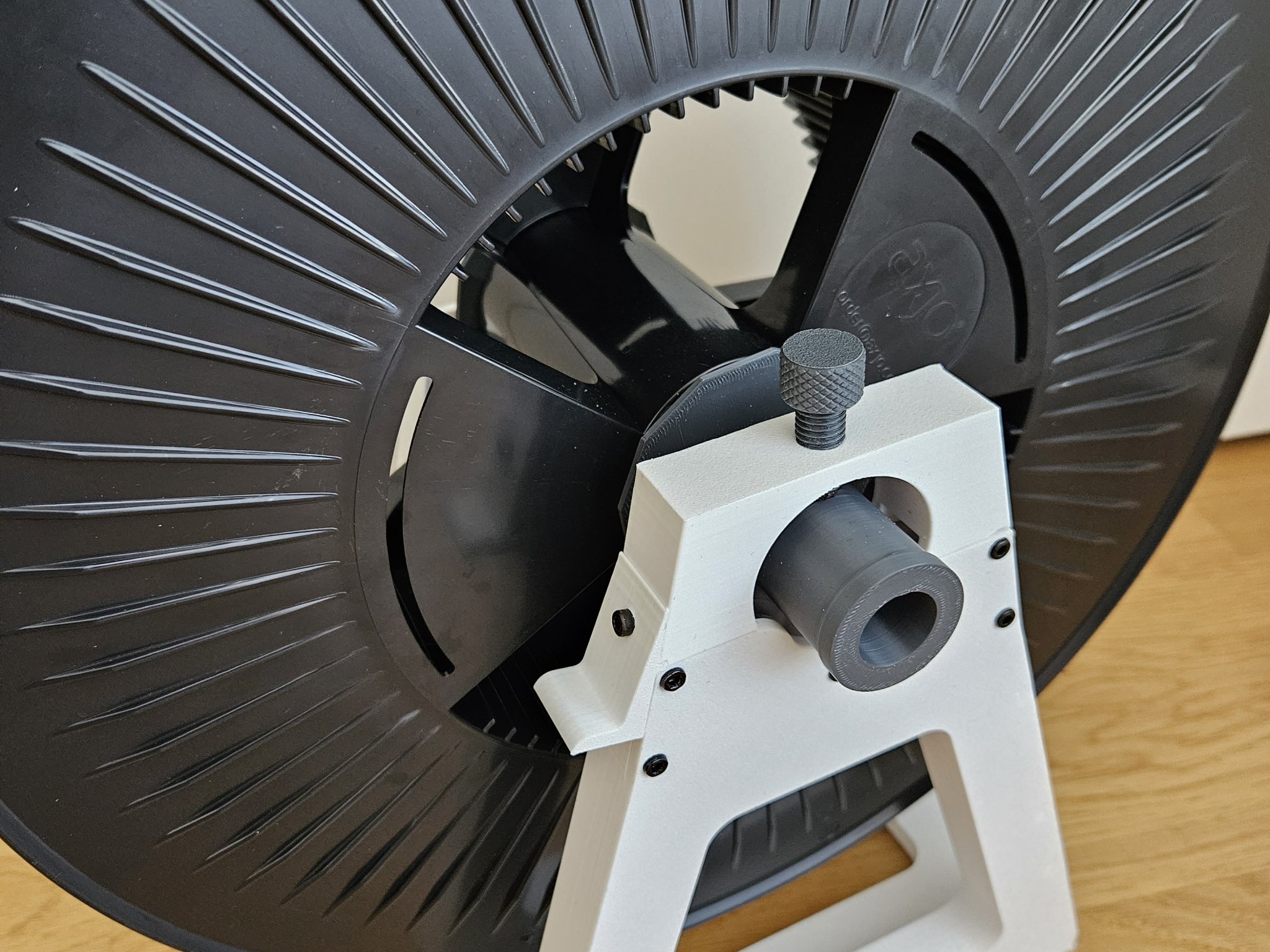 Giá đỡ cuộn filament 2kg với khóa nhanh và phanh