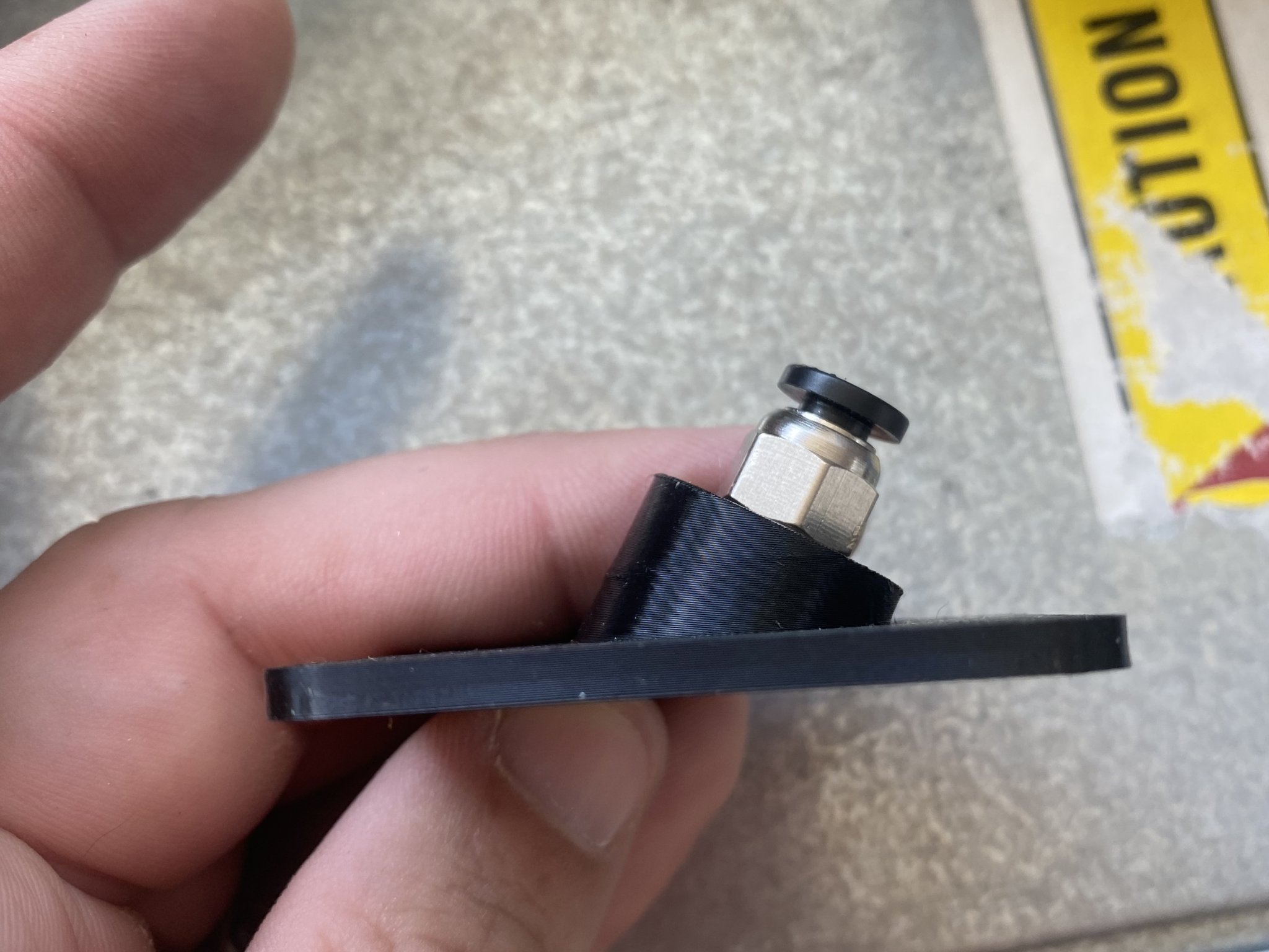 Hướng dẫn ống PTFE nghiêng qua coupler PC4-M10