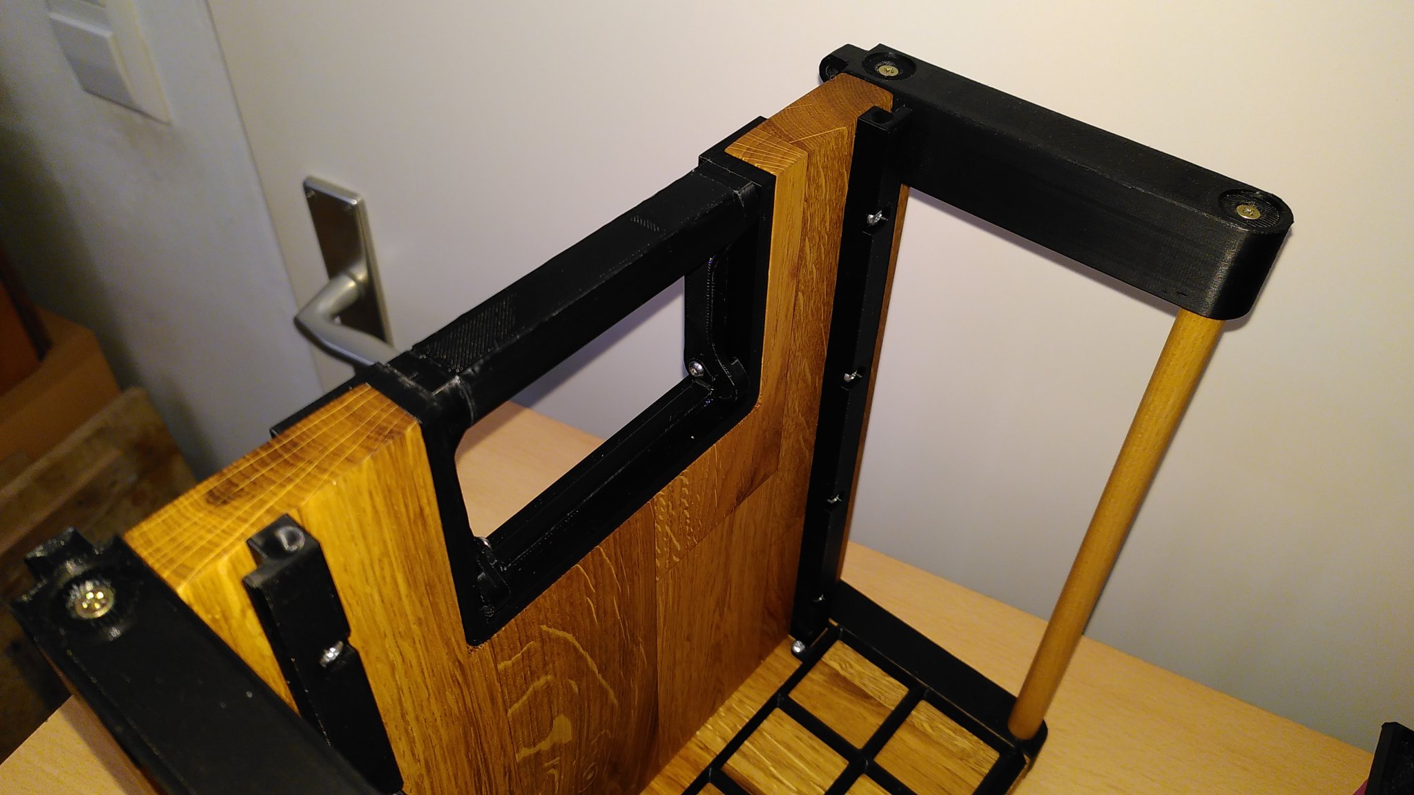 Tay cầm kéo ra 45° cho vali du lịch