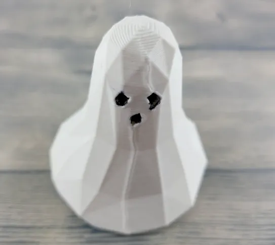 Nhân vật ma nhỏ phong cách low poly dễ thương