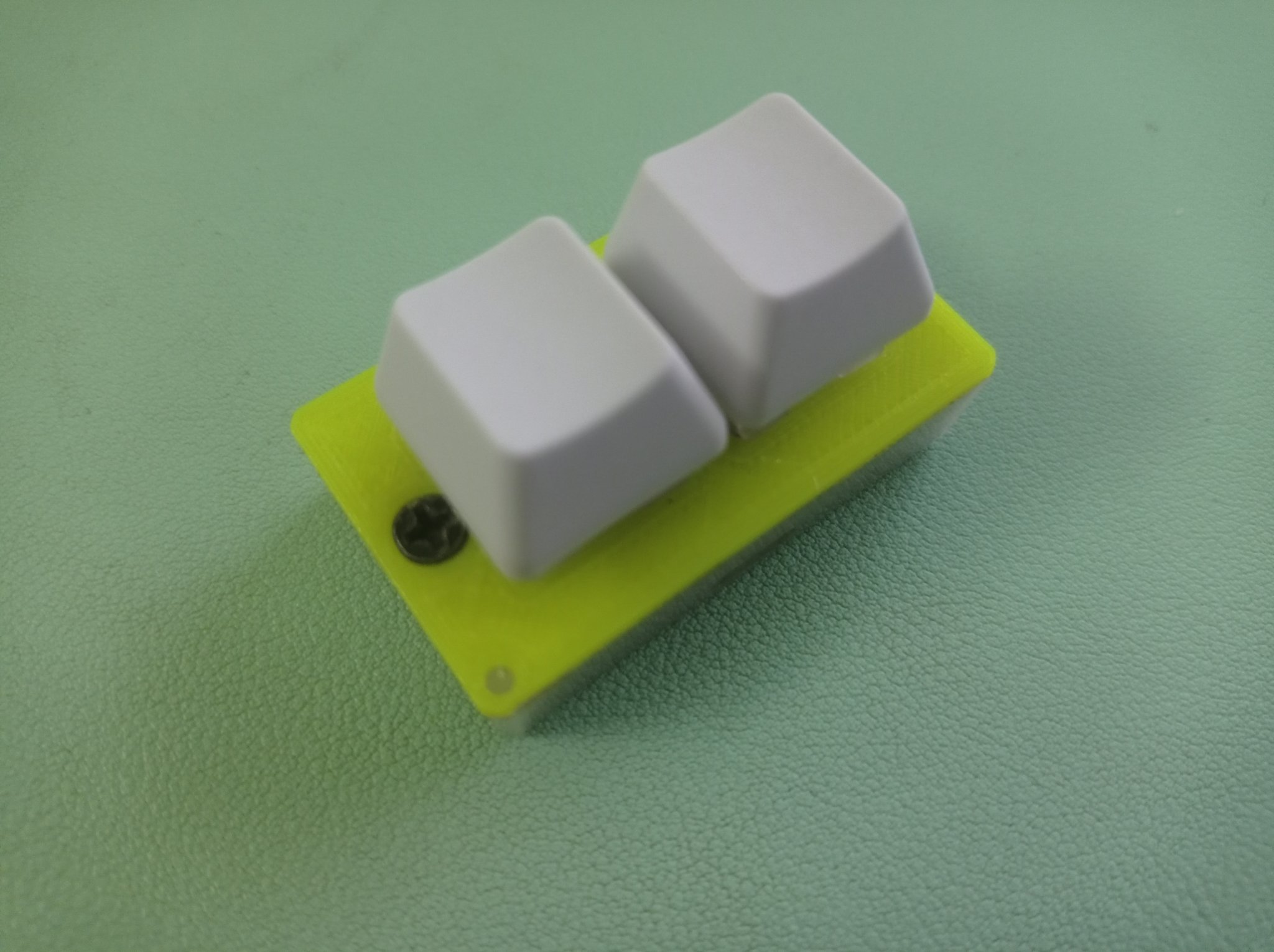 Bảng trên cho bàn phím Motospeed K2