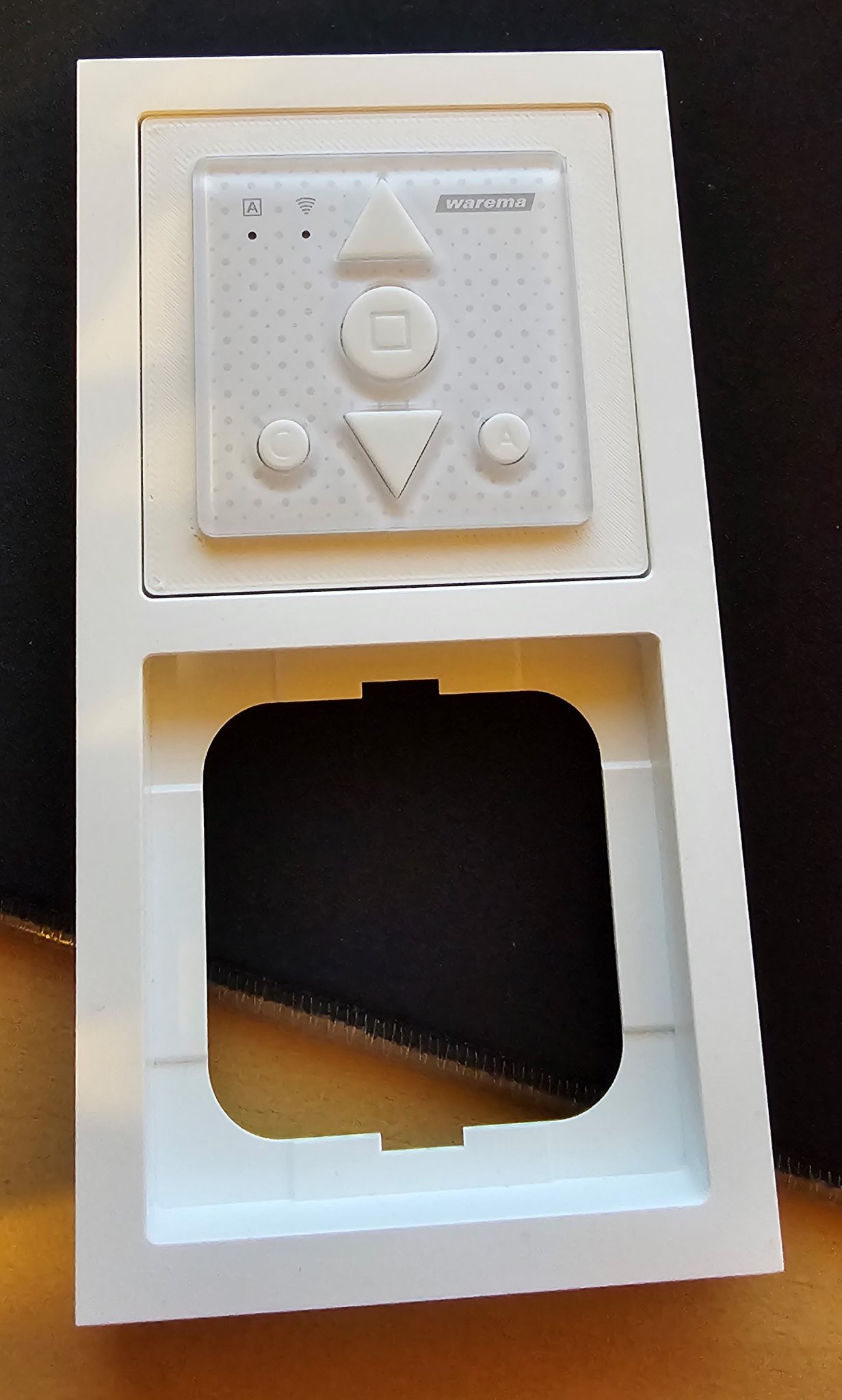 Bộ chuyển đổi Warema cho hệ thống điều khiển của Busch-Jaeger