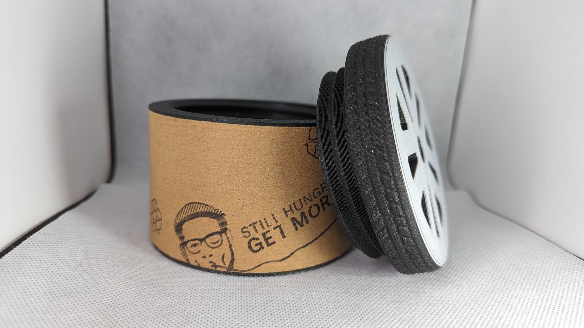 Thiết kế lốp xe từ thùng giấy Prusa.Box