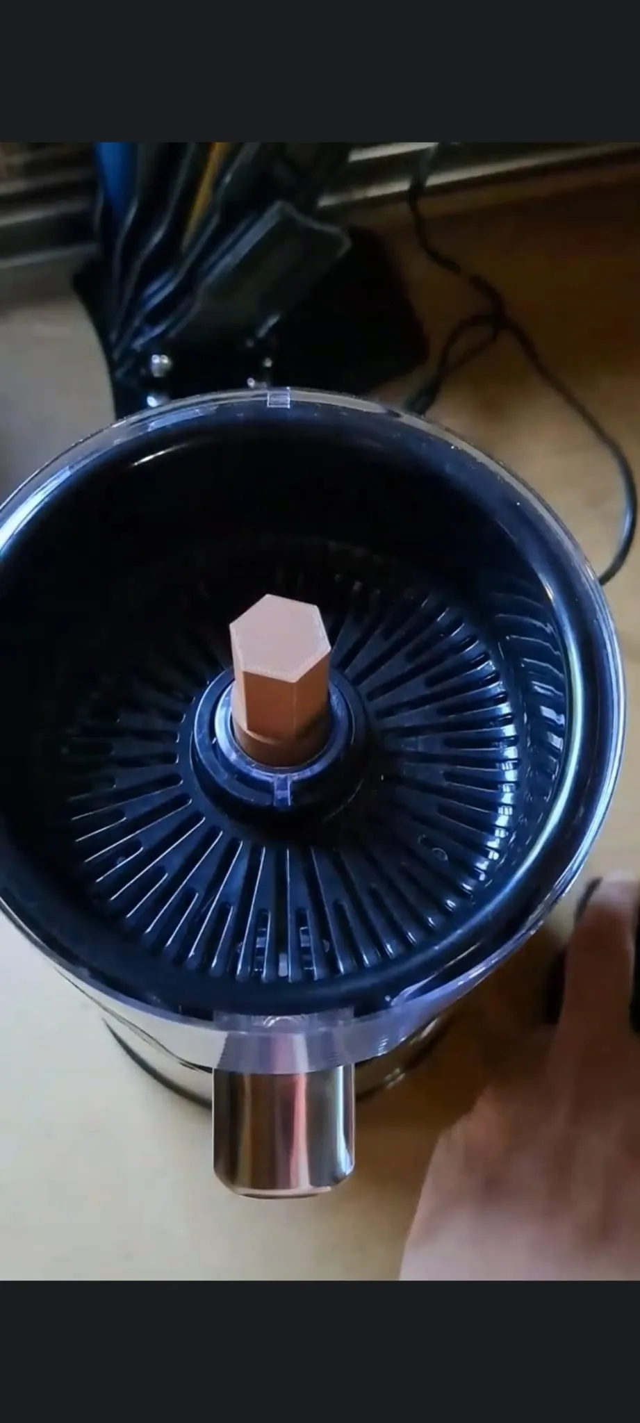 Trục động cơ thay thế cho máy vắt cam Arendo