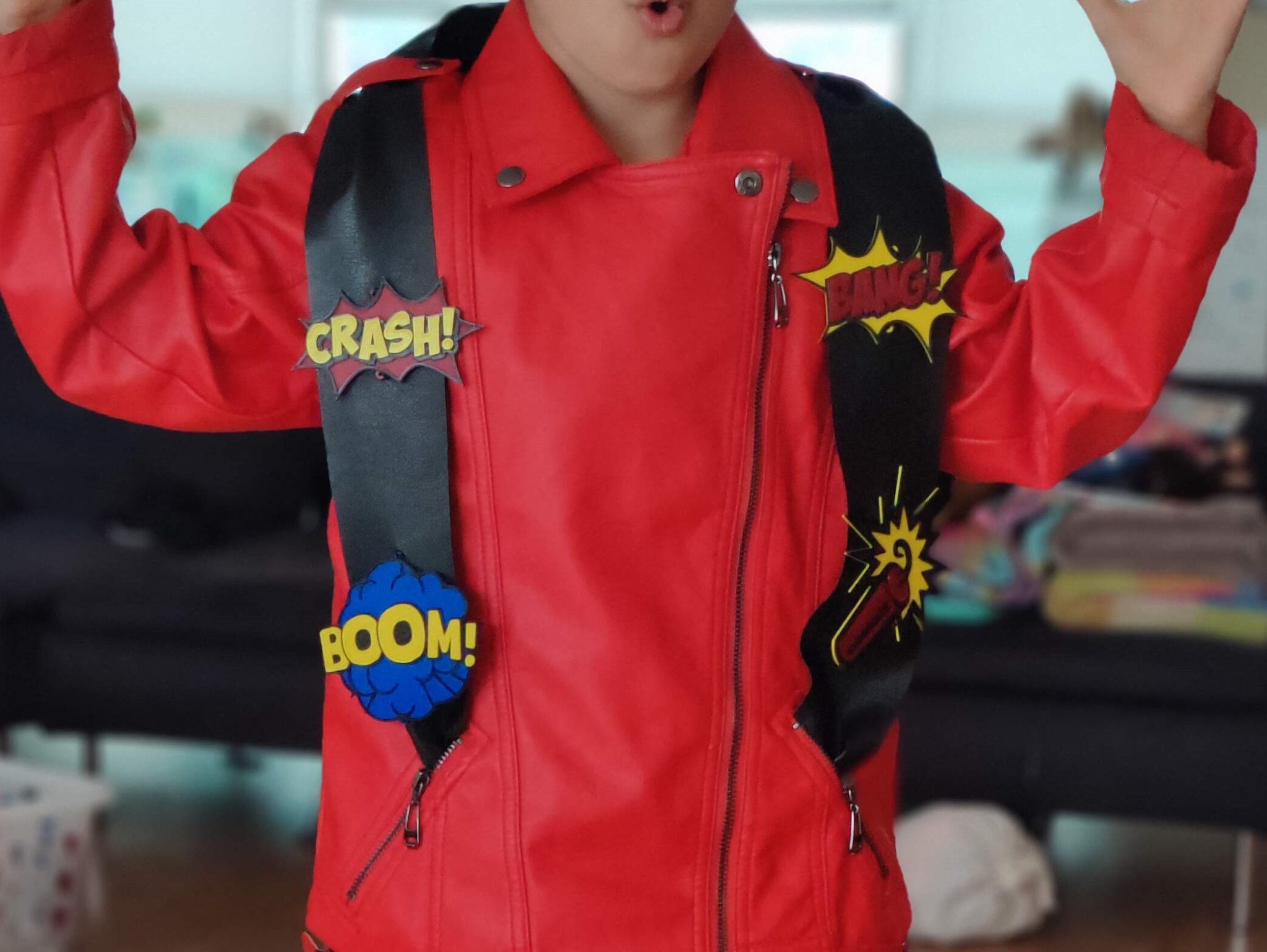 Hiệu ứng âm thanh truyện tranh: CRASH! BOOM! BANG!