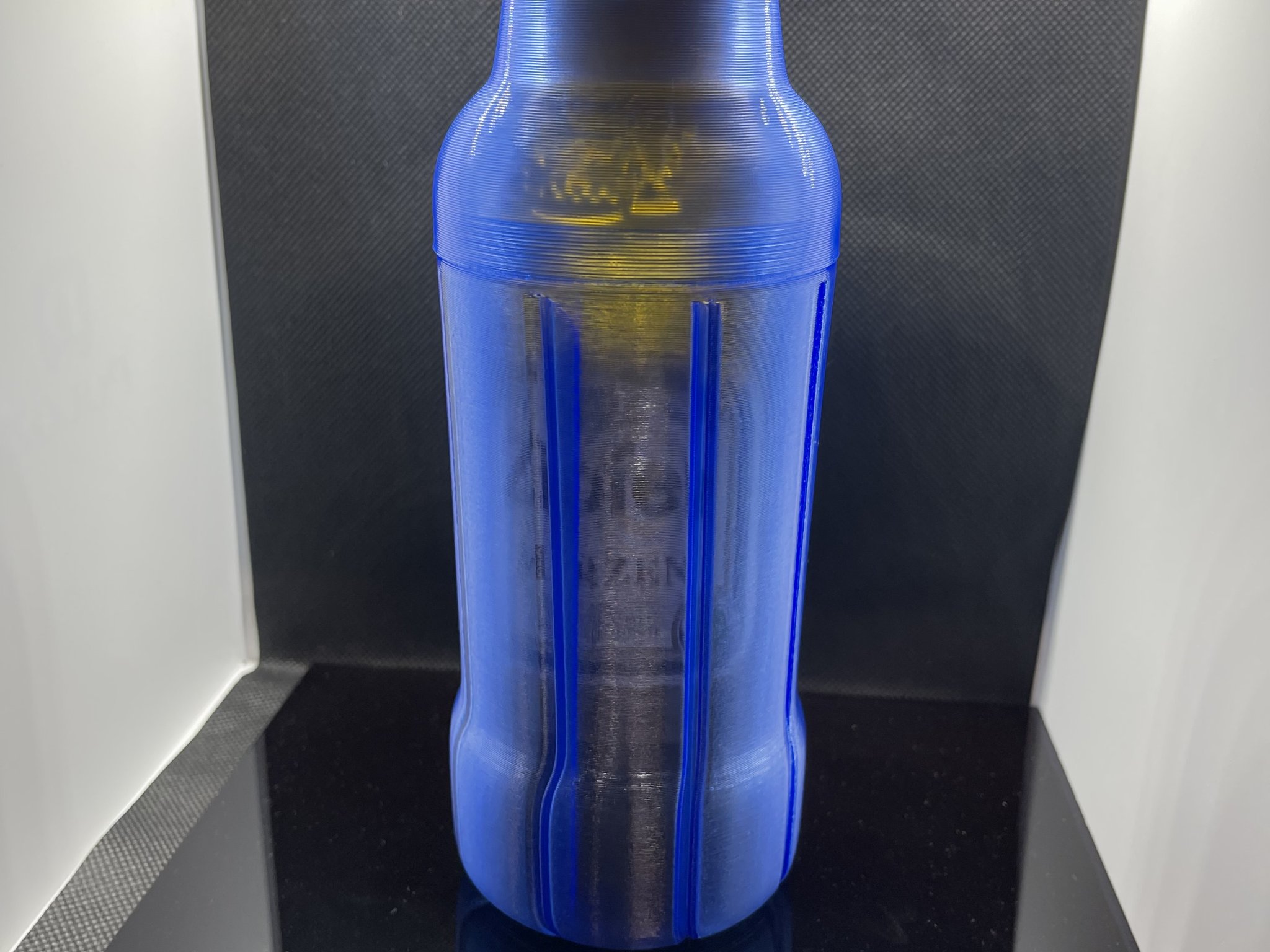 Coozie giữ lạnh cho chai bia Zipfer 330ml