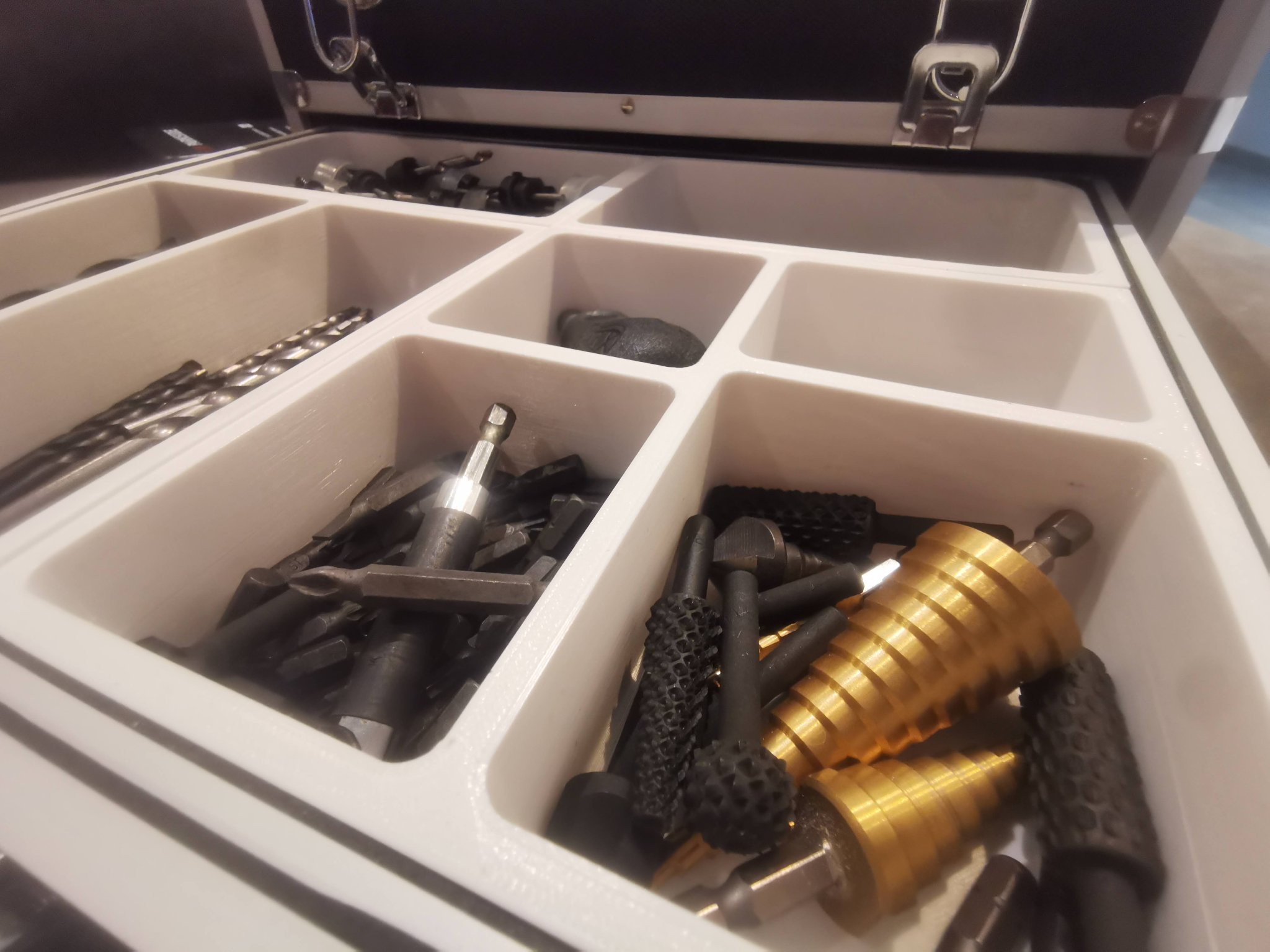 Bộ chèn cho ngăn phụ kiện của khoang khoan Parkside PSBSAP 20V