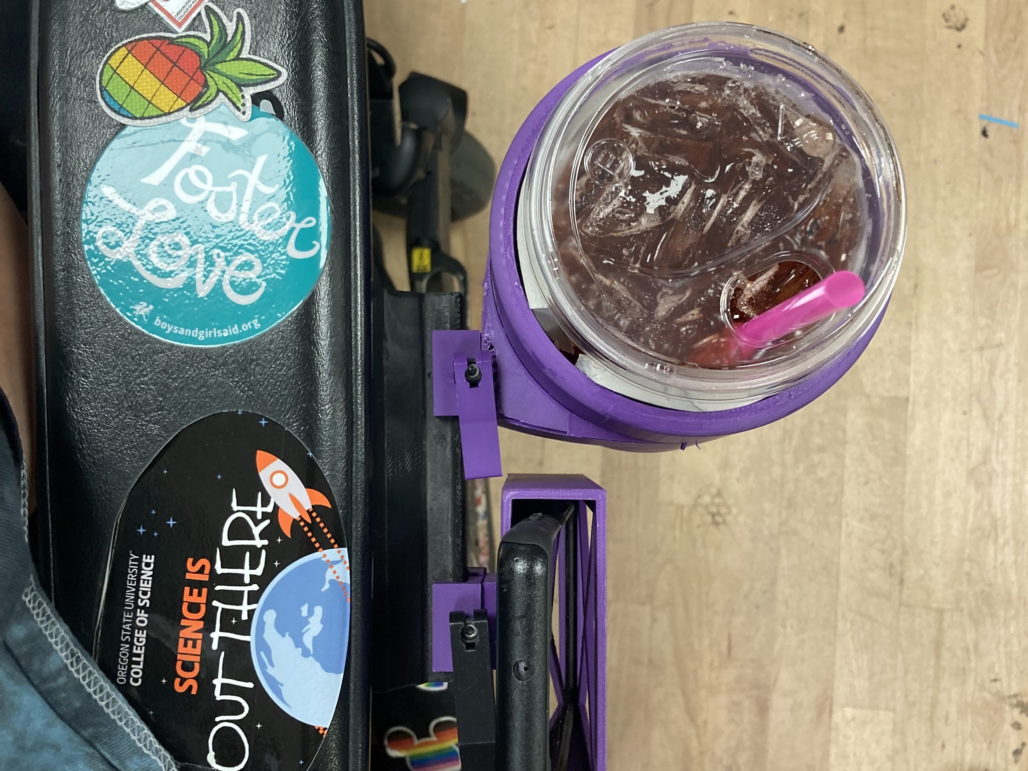 Ray hỗ trợ xe lăn cho ghế Permobil