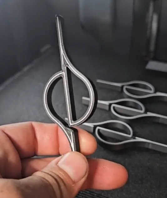 Kẹp túi siêu đơn giản cho kho chip