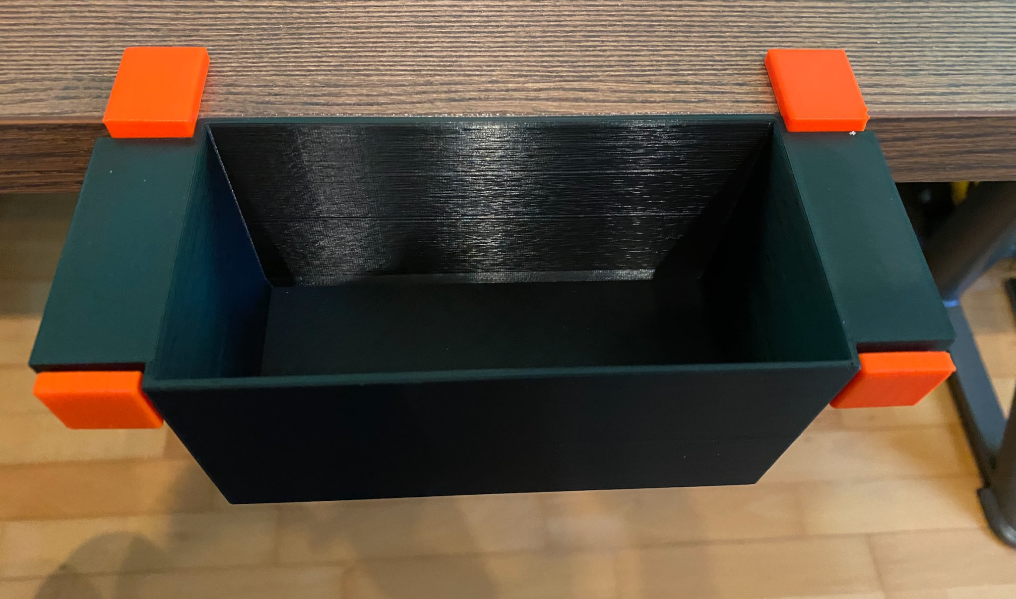 Hộp rác gắn bàn đa năng với nhiều kích thước