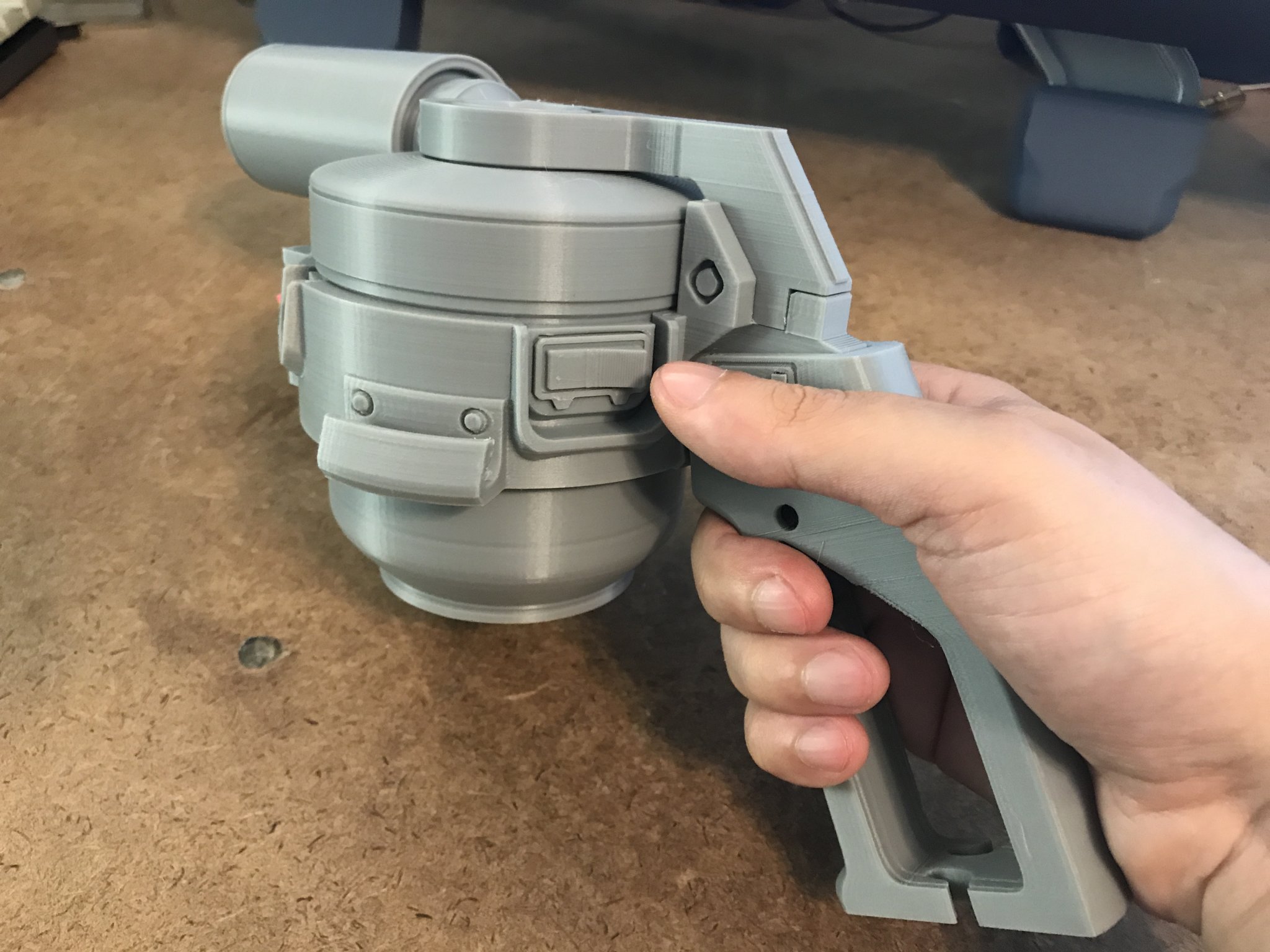 Súng blaster khoa học viễn tưởng "Potbelly" cho AR-15