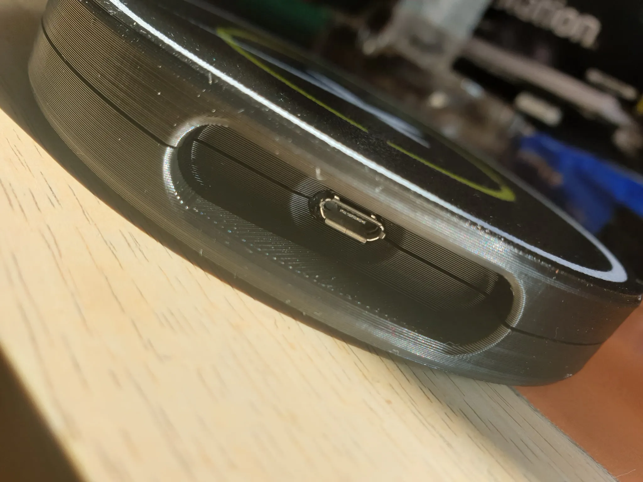 Sạc không dây Qi cho đế hạ cánh SpaceX