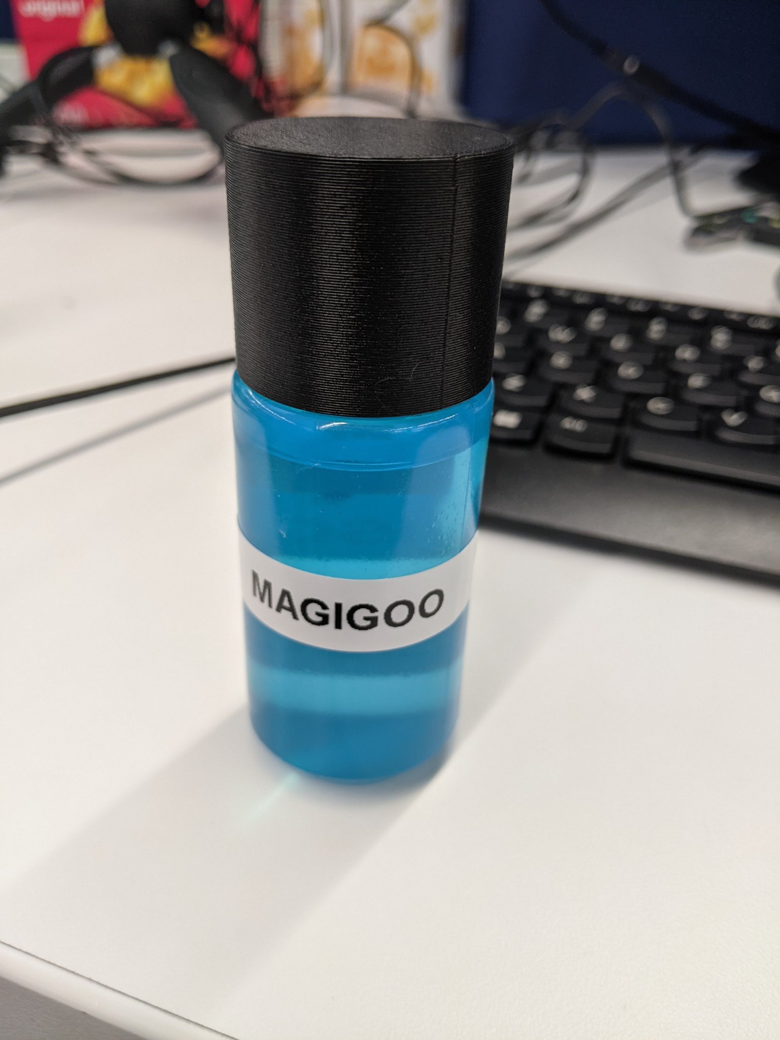 Nắp đậy cho dụng cụ làm ẩm phong bì Staples 2 oz.