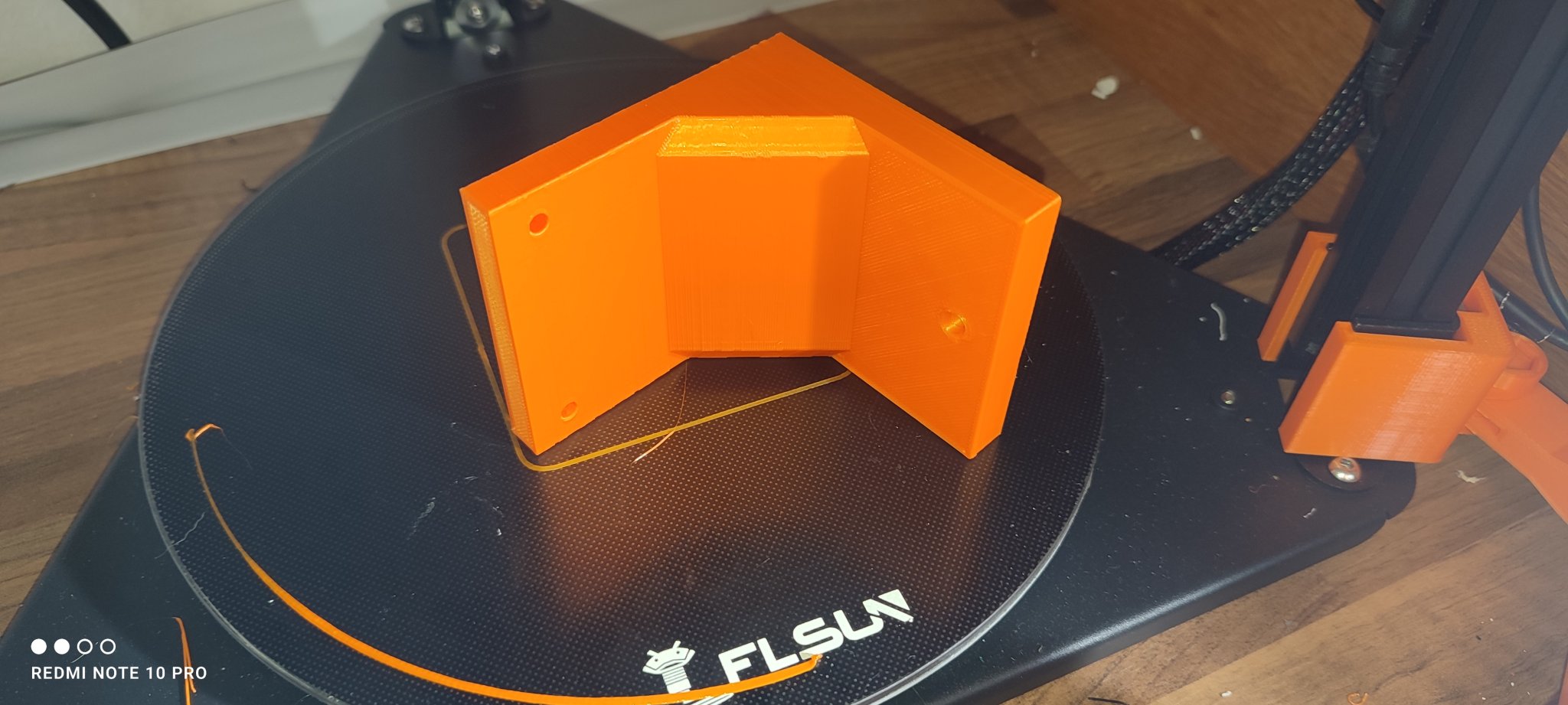 Giá đỡ góc chắc chắn cho webcam Logitech C920