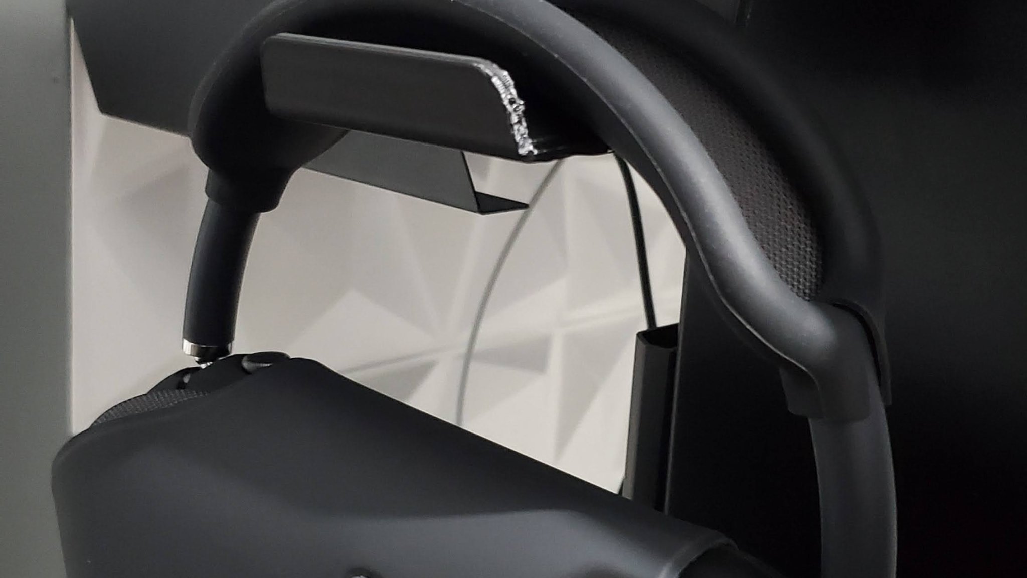 Giá đỡ tai nghe không từ tính cho bàn chơi game Secretlab Magnus