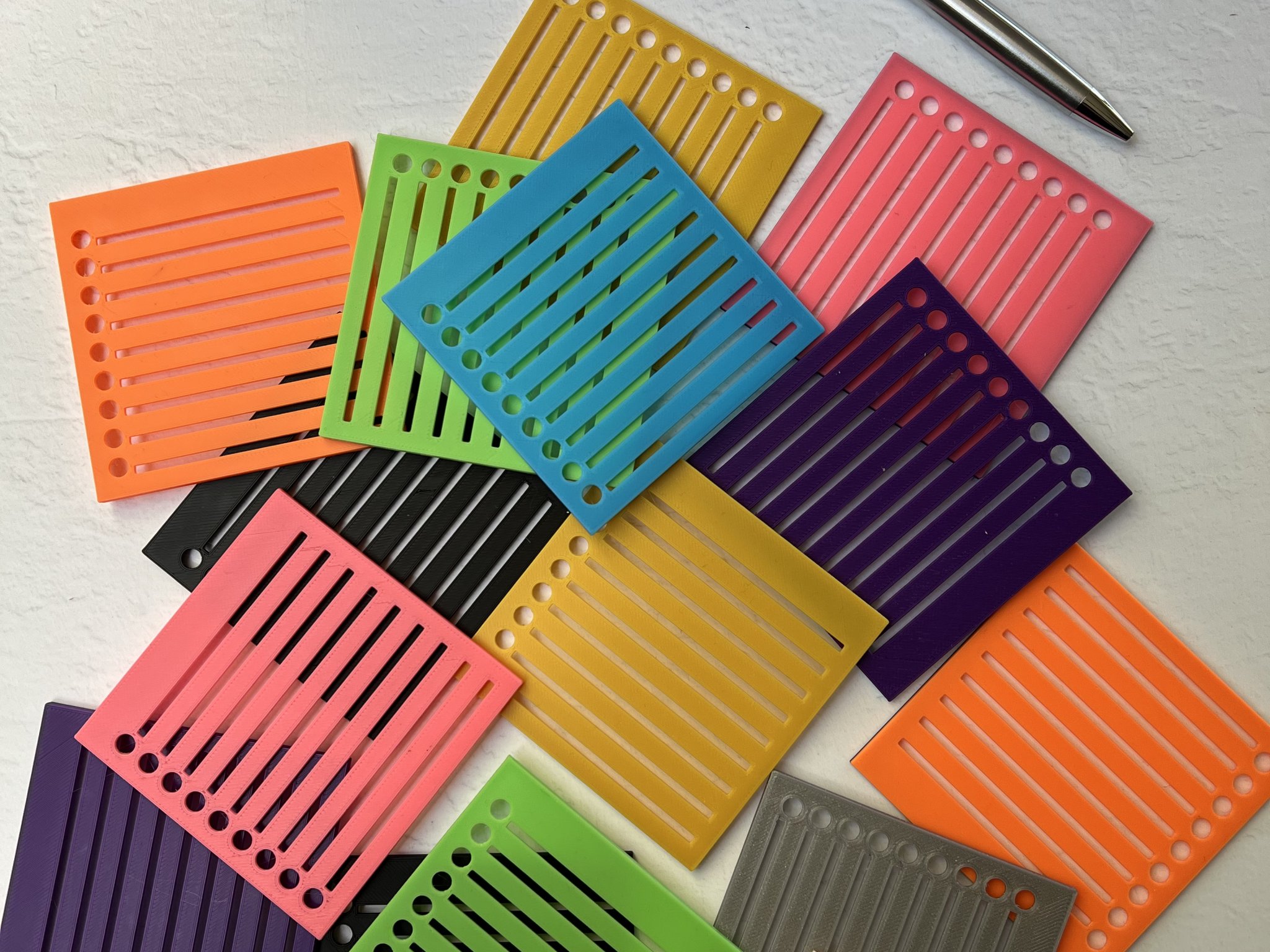 Danh sách kiểm tra bằng mẫu stencil trên giấy ghi chú