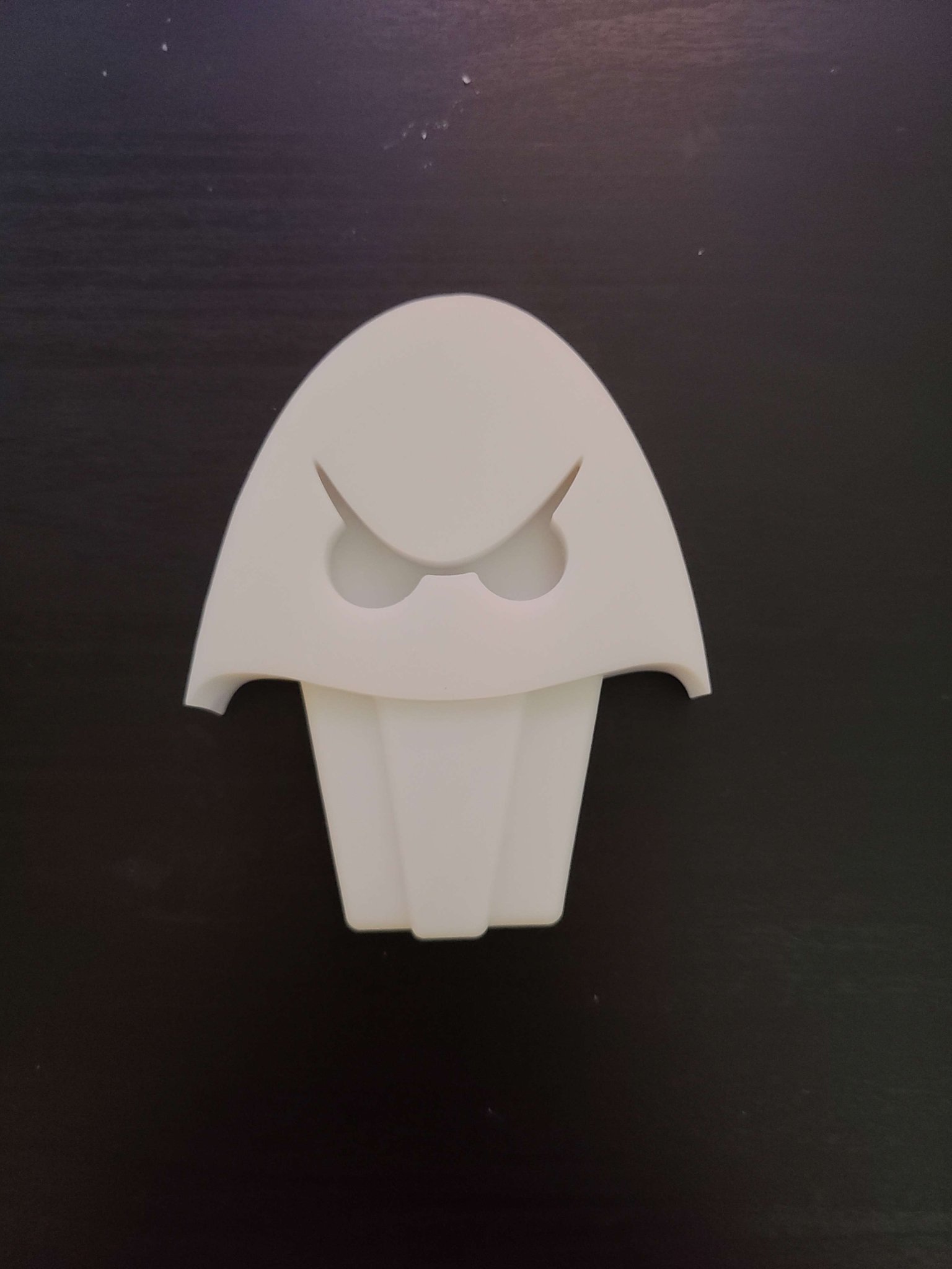 Nút cài hình đầu lâu Hades trong Disney Hercules