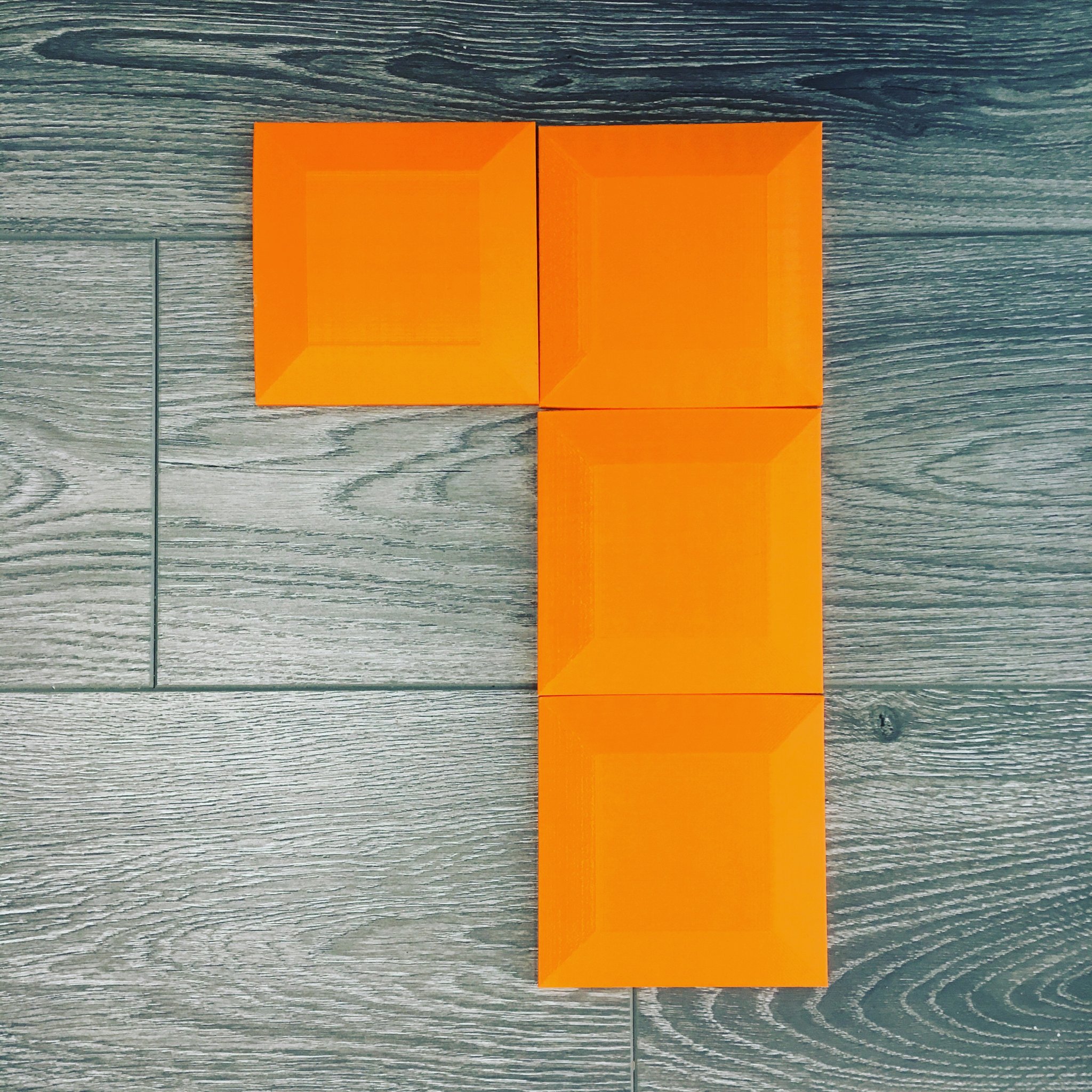 Gạch Tetromino cho Bức Tường Tetris