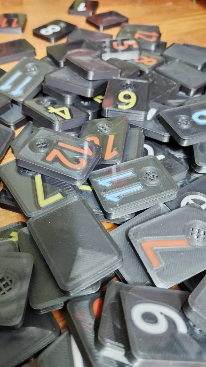 Bàn chơi Rummy in 3D với hai phiên bản khác nhau