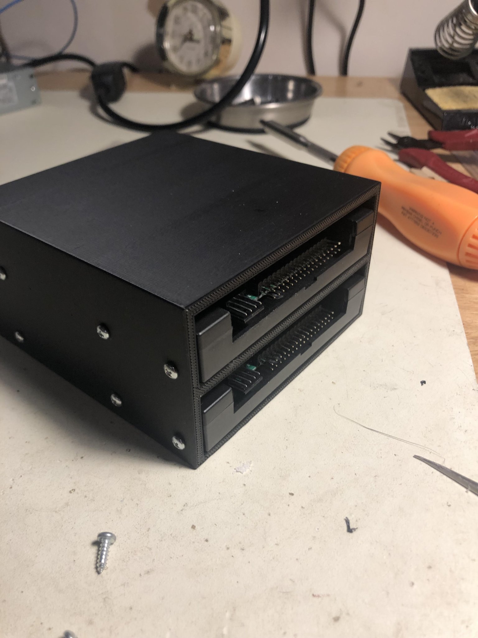 Vỏ đựng ổ đĩa Gotek đôi cho máy tính